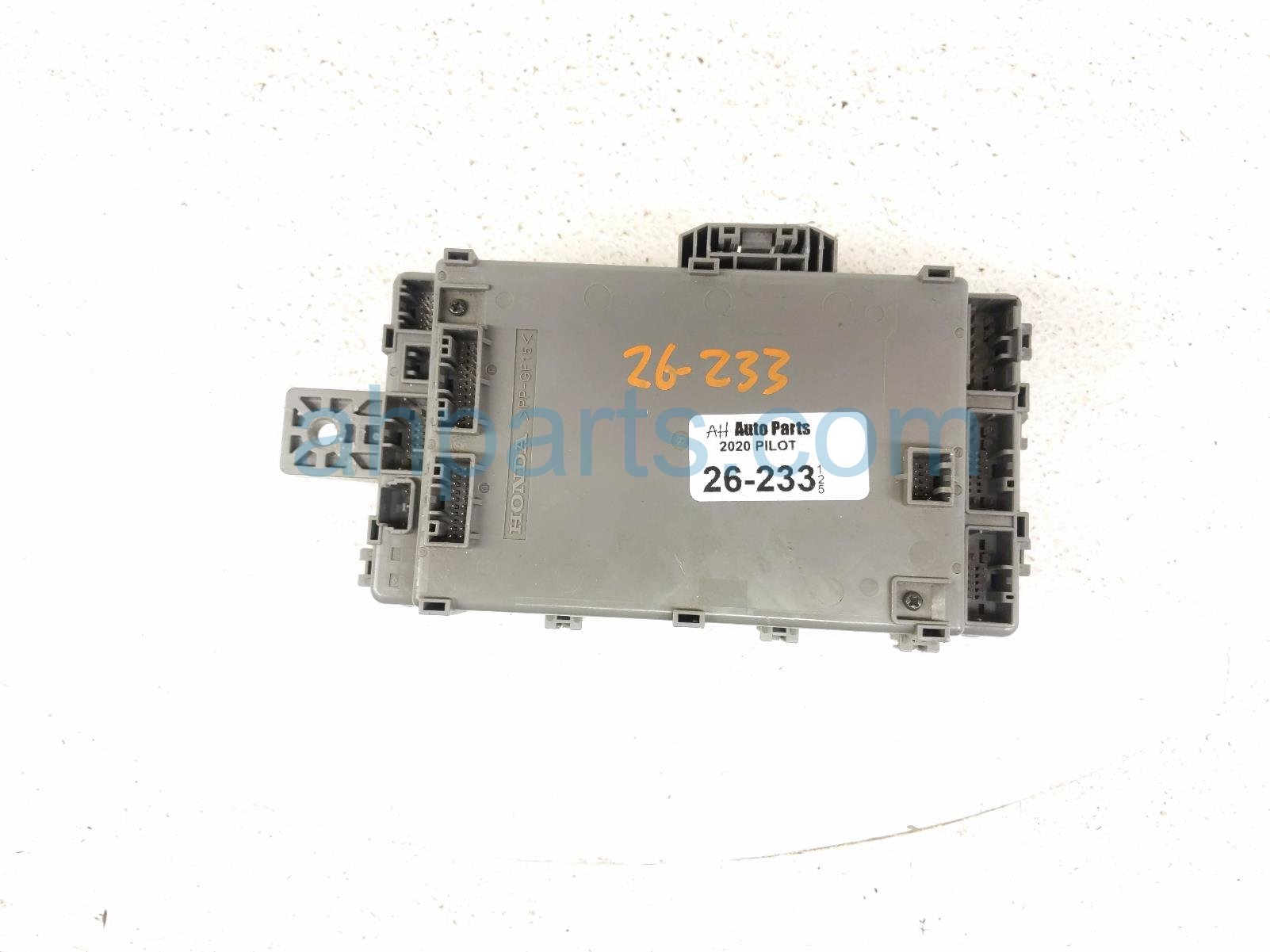 2020 Honda Pilot Cabin Fuse Box Ex 3.5l Awd 38200 TG7 A12 Replacement 2020 Honda Pilot Cabin Fuse Box Ex 3.5l Awd 38200 TG7 A12 Replacement thumbnail