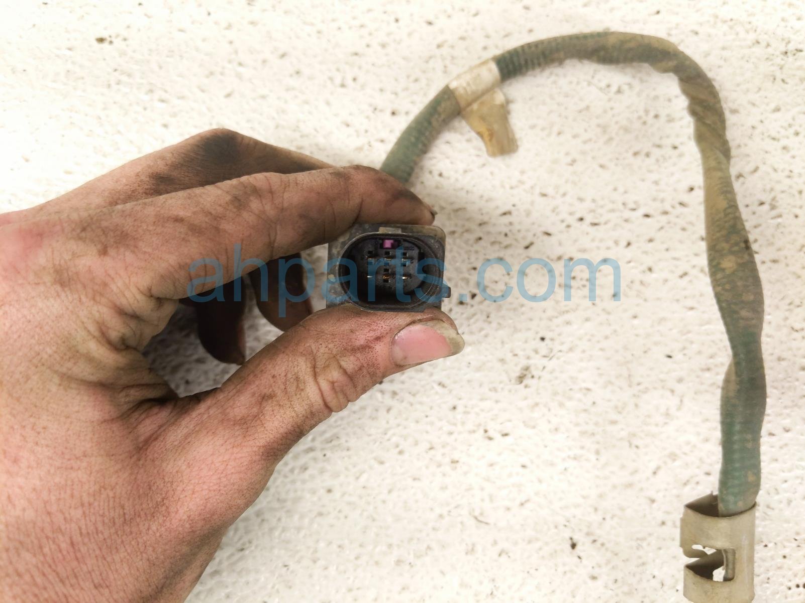 2020 Ford Explorer Driver Air Fuel Ratio Oxygen Sensor L1MZ 9F472 A Replacement 2020 Ford Explorer Driver Air Fuel Ratio Oxygen Sensor L1MZ 9F472 A Replacement thumbnail