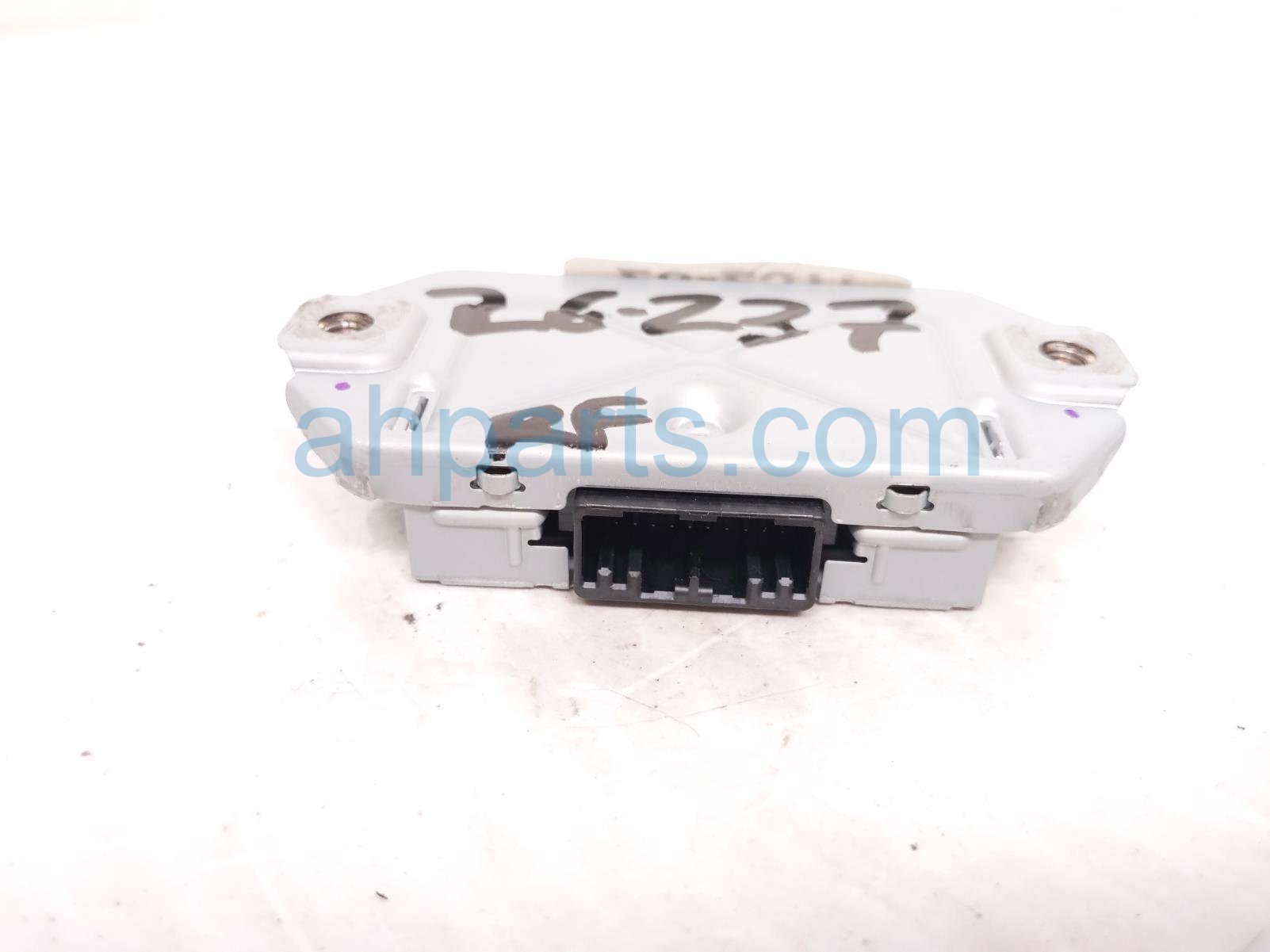 2020 Honda CR V Active Noise Cancelation Module 39200 TLA A61 Replacement 2020 Honda CR V Active Noise Cancelation Module 39200 TLA A61 Replacement thumbnail
