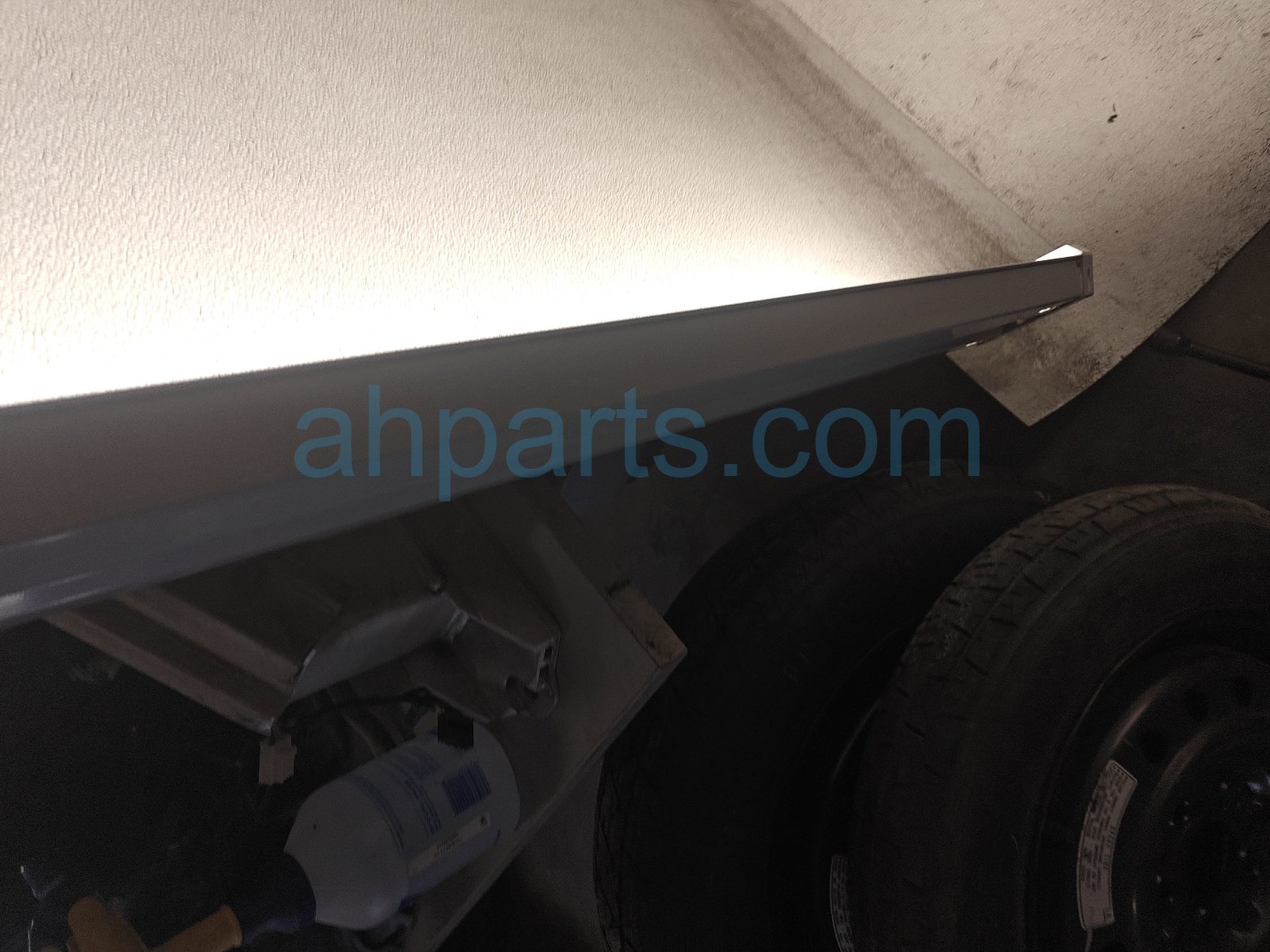 2024 Toyota Tacoma Passenger Quarter Panel White 65500 AK040 Replacement 2024 Toyota Tacoma Passenger Quarter Panel White 65500 AK040 Replacement thumbnail