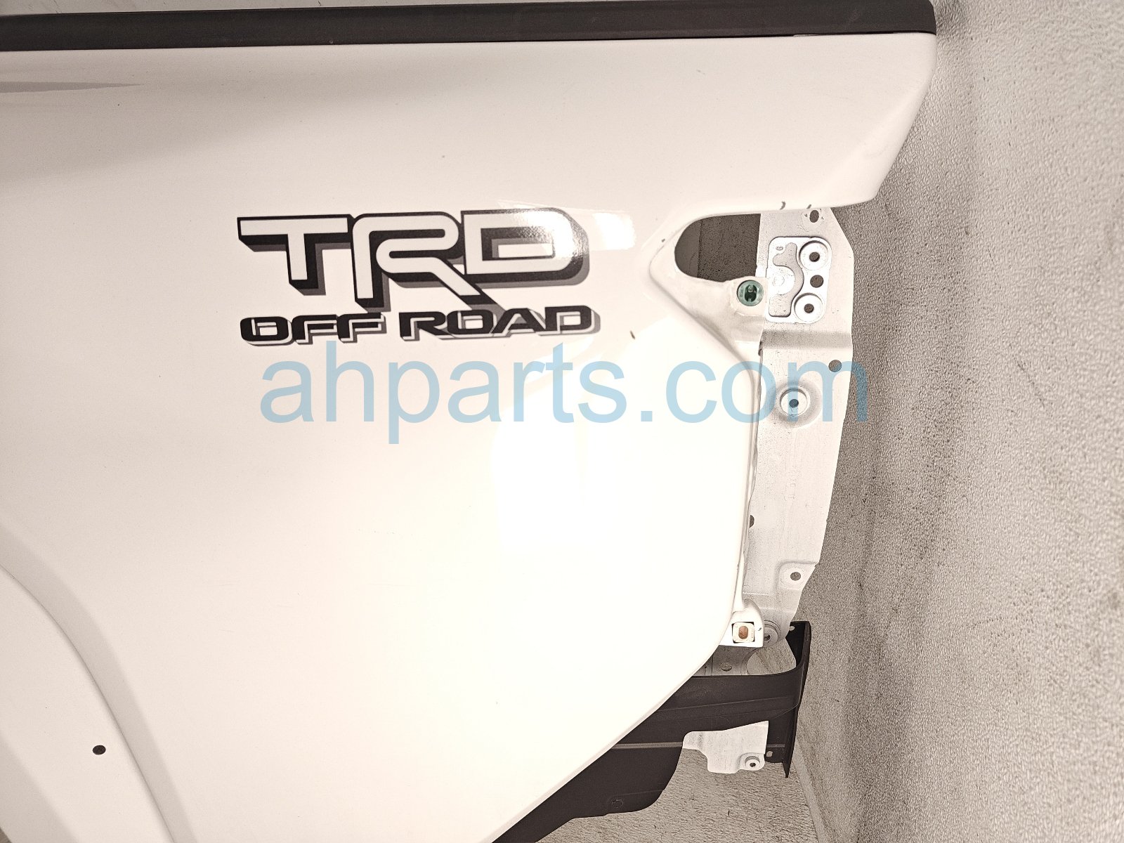 2024 Toyota Tacoma Driver Quarter Panel White 65600AK040 Replacement 2024 Toyota Tacoma Driver Quarter Panel White 65600AK040 Replacement thumbnail