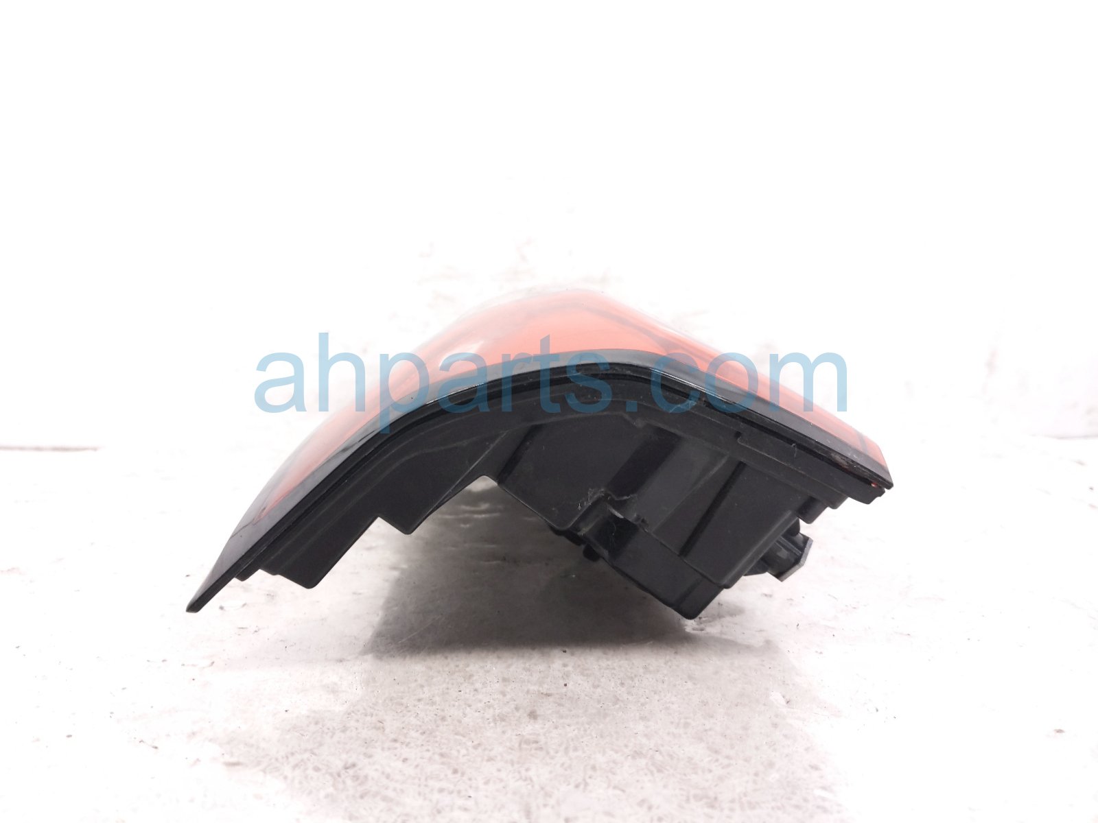 2024 Toyota Tacoma Light / Rear Driver Tail Lamp (on Body) 81560 AK050 Replacement 2024 Toyota Tacoma Light / Rear Driver Tail Lamp (on Body) 81560 AK050 Replacement thumbnail