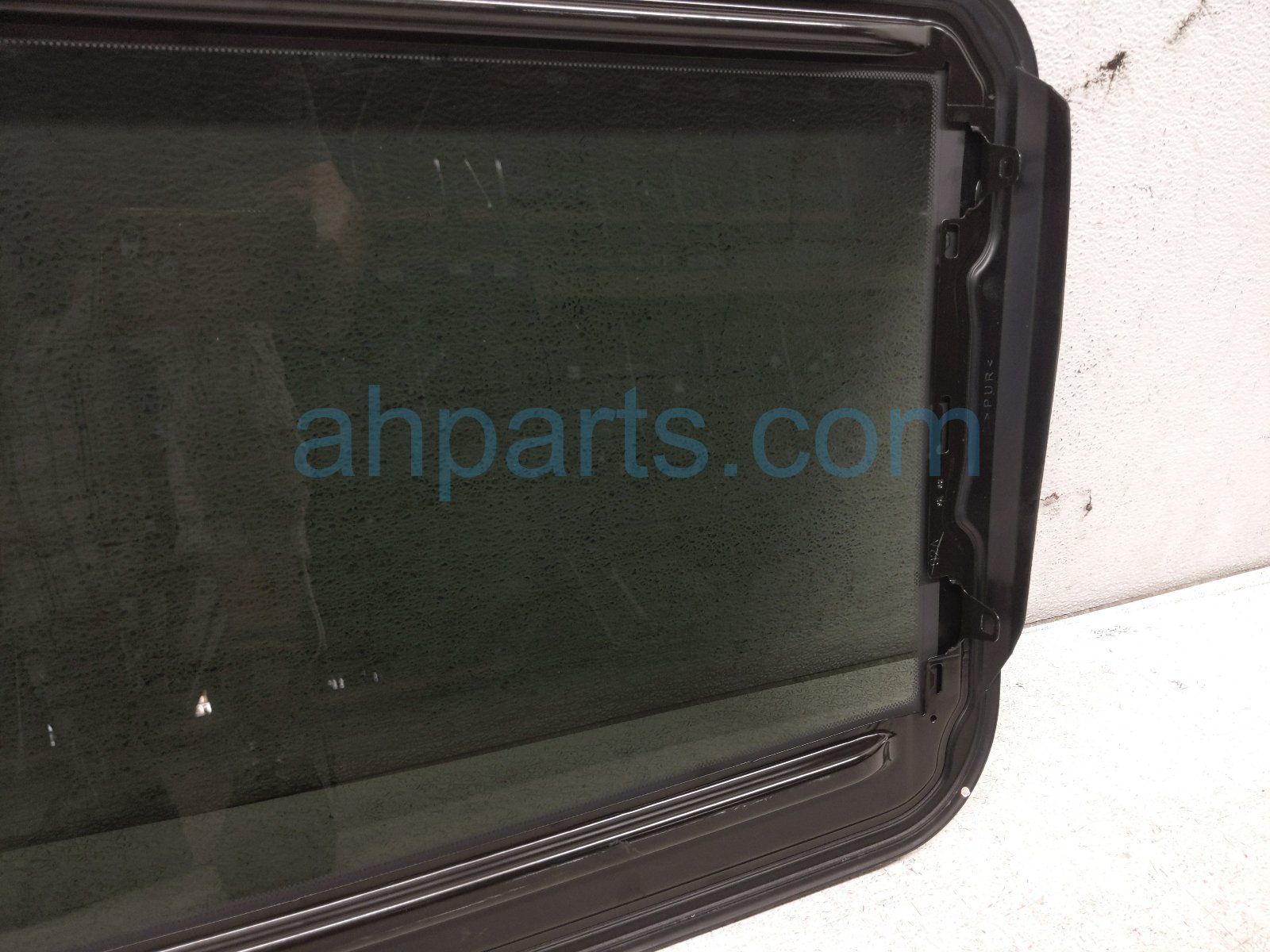 2024 Toyota Tacoma Sunroof / Sun Roof Glass Window 63201 AK010 Replacement 2024 Toyota Tacoma Sunroof / Sun Roof Glass Window 63201 AK010 Replacement thumbnail