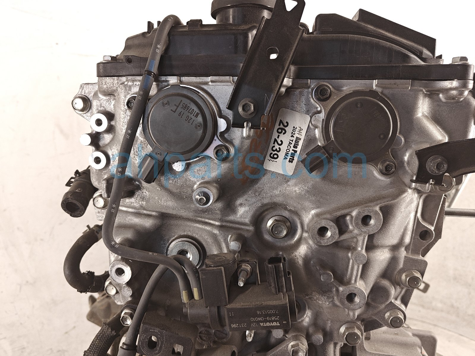 2024 Toyota Tacoma Long Block Engine / Motor = 40k Mi SU003 10505 Replacement 2024 Toyota Tacoma Long Block Engine / Motor = 40k Mi SU003 10505 Replacement thumbnail