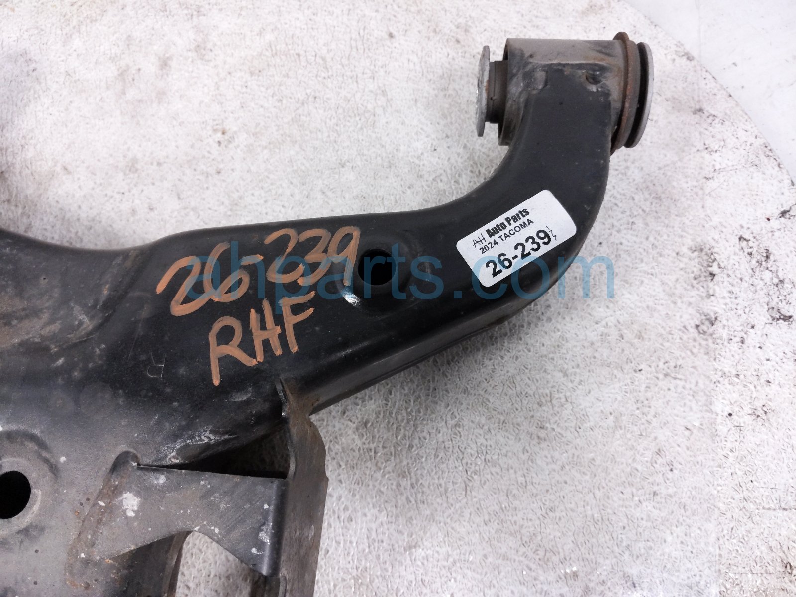 2024 Toyota Tacoma Front Passenger Lower Control Arm 48068 AK010 Replacement 2024 Toyota Tacoma Front Passenger Lower Control Arm 48068 AK010 Replacement thumbnail