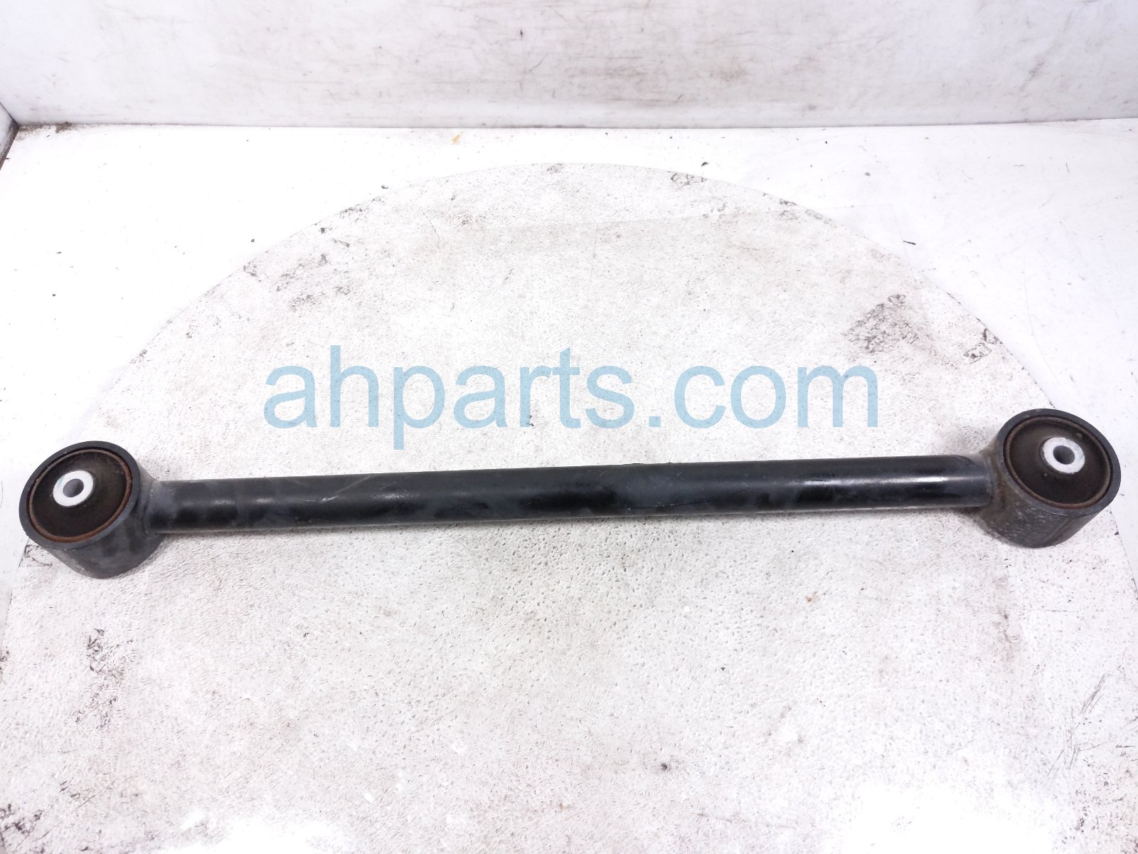 2024 Toyota Tacoma Rear Driver Lower Control Arm 48720 AK010 Replacement 2024 Toyota Tacoma Rear Driver Lower Control Arm 48720 AK010 Replacement thumbnail