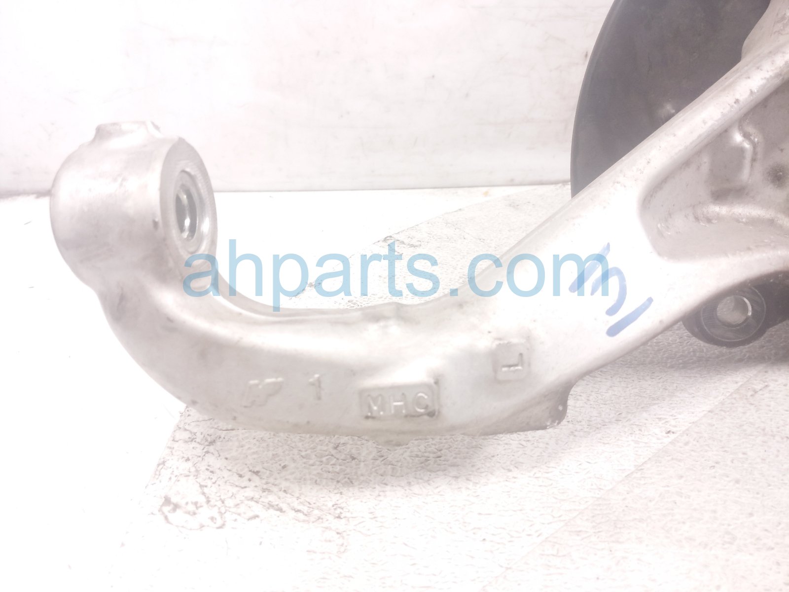 2024 Toyota Tacoma Front Driver Spindle Knuckle Hub 4x4 43202 AK010 Replacement 2024 Toyota Tacoma Front Driver Spindle Knuckle Hub 4x4 43202 AK010 Replacement thumbnail