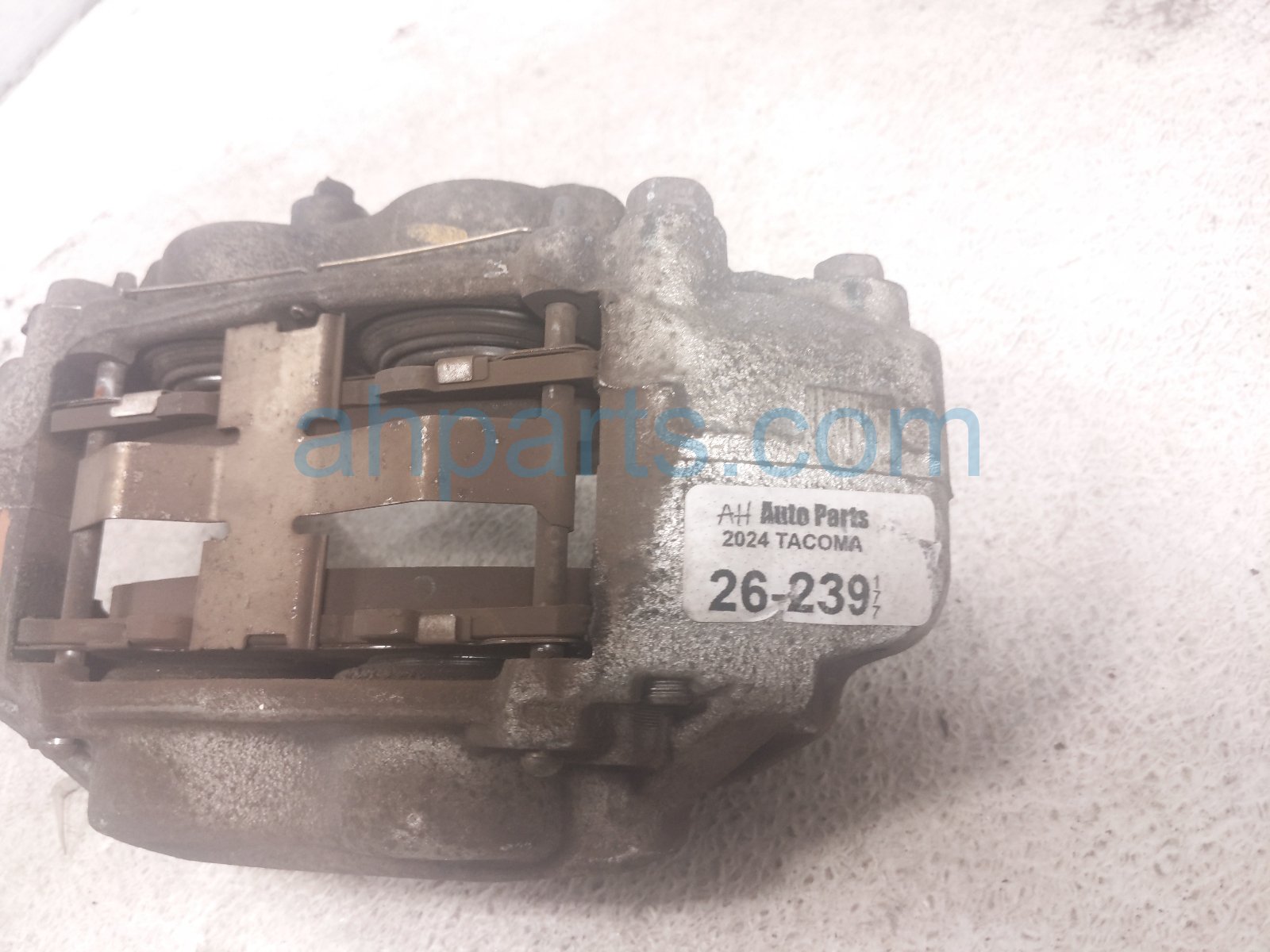 2024 Toyota Tacoma Front Driver Brake Caliper 47750 04110 Replacement 2024 Toyota Tacoma Front Driver Brake Caliper 47750 04110 Replacement thumbnail