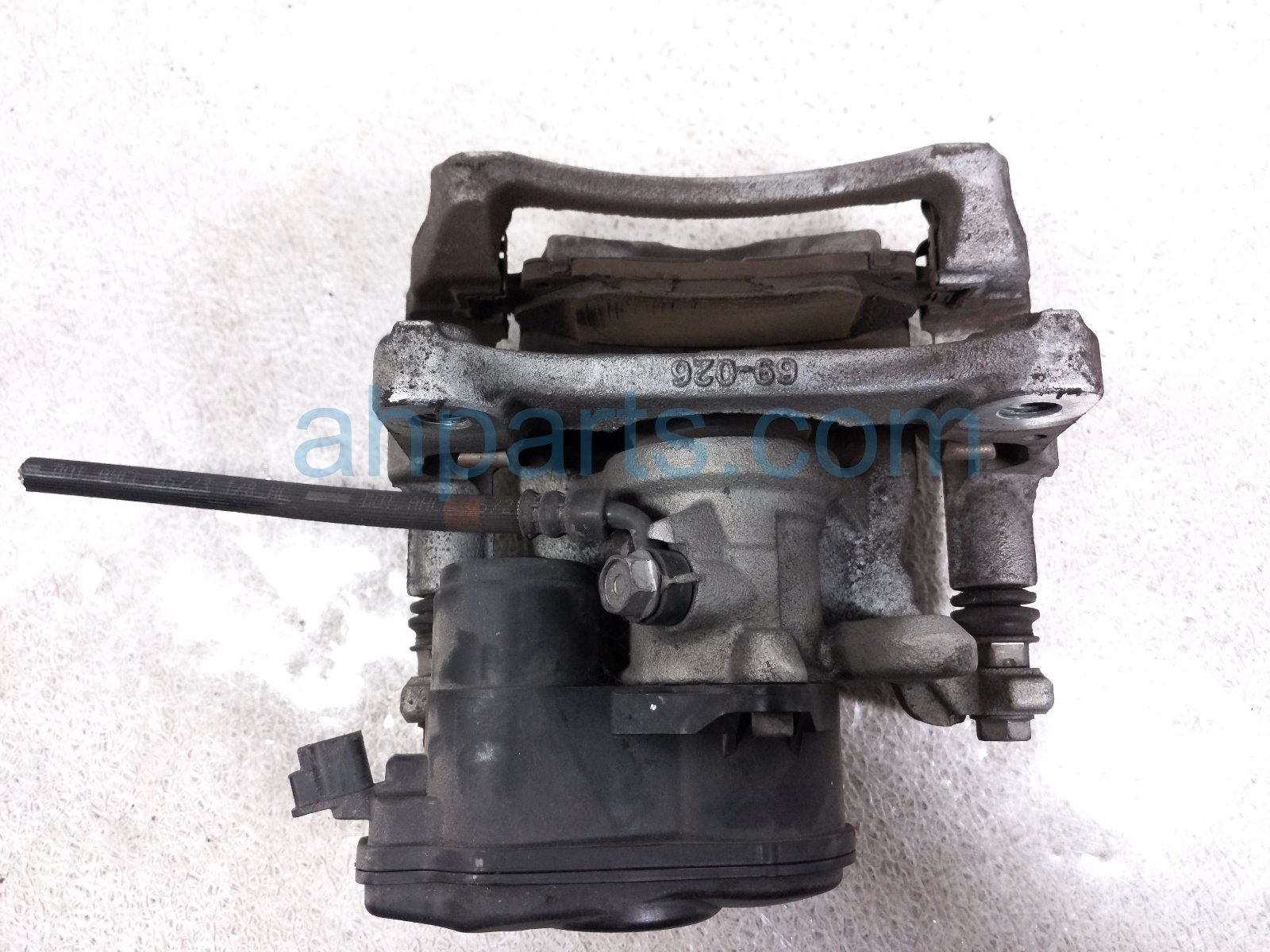 2024 Toyota Tacoma Rear Driver Brake Caliper 47850 04010 Replacement 2024 Toyota Tacoma Rear Driver Brake Caliper 47850 04010 Replacement thumbnail