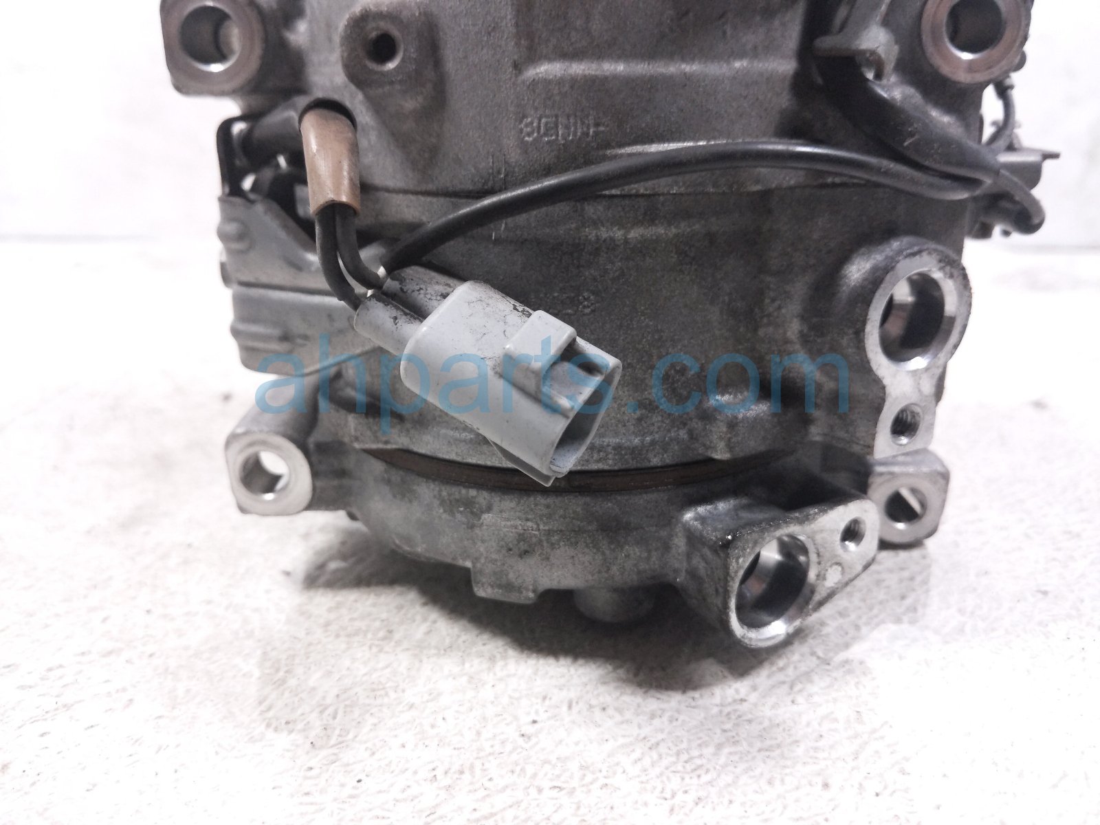 2024 Toyota Tacoma Air + Clutch Ac Pump / Compressor 88310 AK010 Replacement 2024 Toyota Tacoma Air + Clutch Ac Pump / Compressor 88310 AK010 Replacement thumbnail