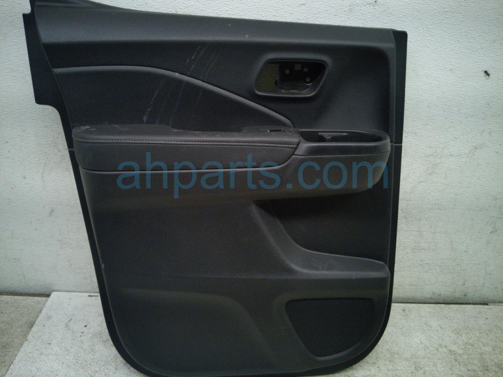 Honda RR/LH INTERIOR DOOR PANEL - BLACK