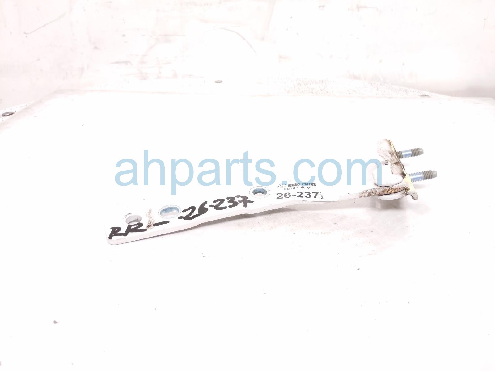 2020 Honda CR V Passenger Tailgate Hinge White 68210 TLA A01ZZ Replacement 2020 Honda CR V Passenger Tailgate Hinge White 68210 TLA A01ZZ Replacement thumbnail