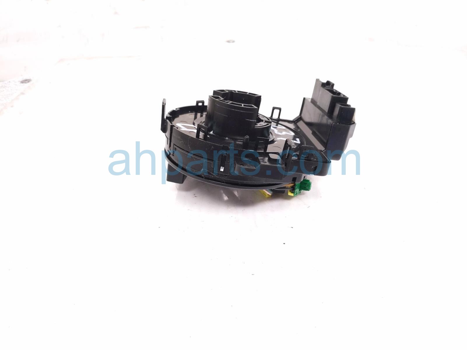 2020 Honda CR V Clockspring Reel Assy 1.5l Awd 77900 TLA D62 Replacement 2020 Honda CR V Clockspring Reel Assy 1.5l Awd 77900 TLA D62 Replacement thumbnail
