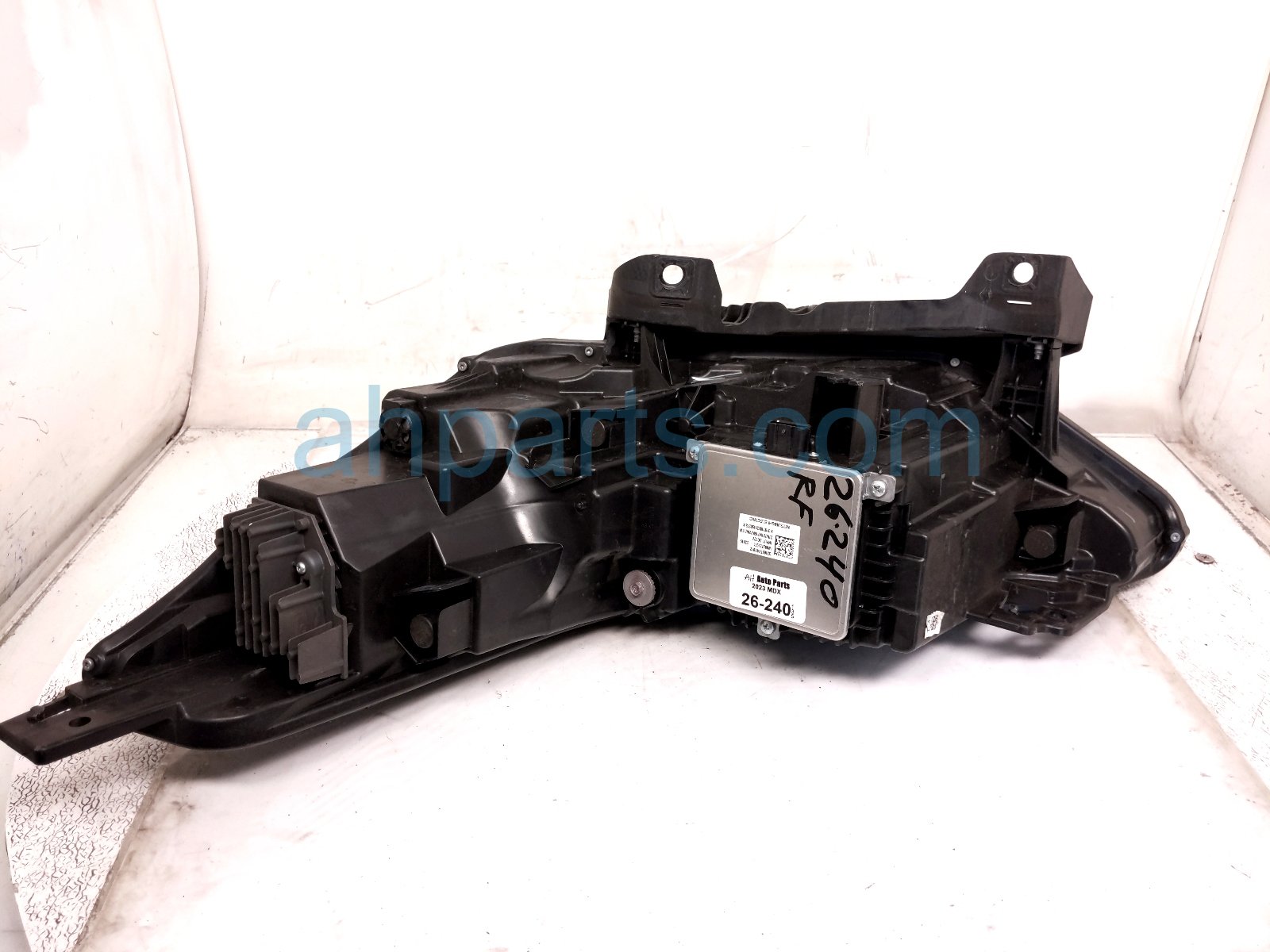 2023 Acura MDX Headlight Passenger Headlamp / Light 33100 TYA A01 Replacement 2023 Acura MDX Headlight Passenger Headlamp / Light 33100 TYA A01 Replacement thumbnail