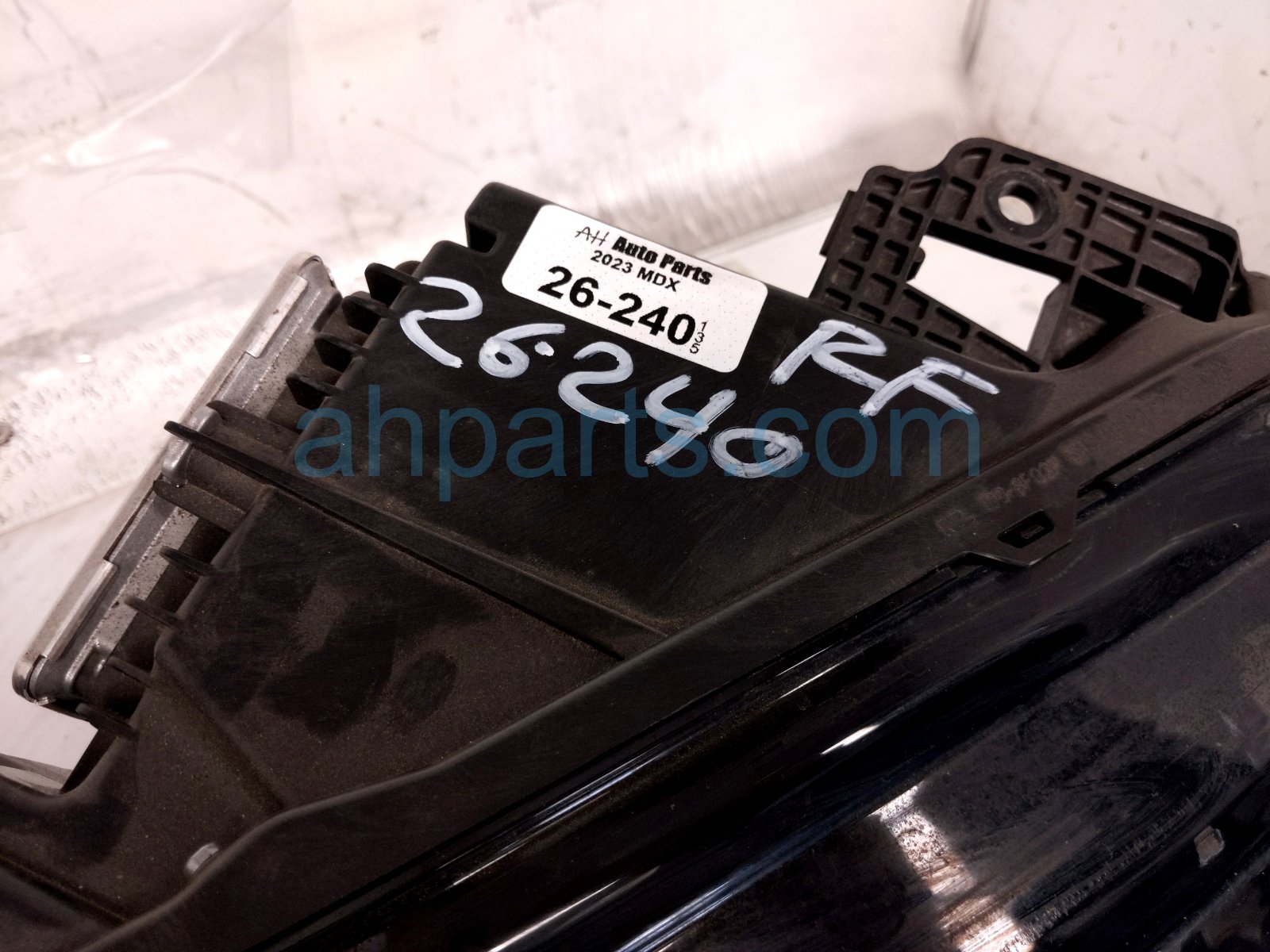 2023 Acura MDX Headlight Passenger Headlamp / Light 33100 TYA A01 Replacement 2023 Acura MDX Headlight Passenger Headlamp / Light 33100 TYA A01 Replacement thumbnail