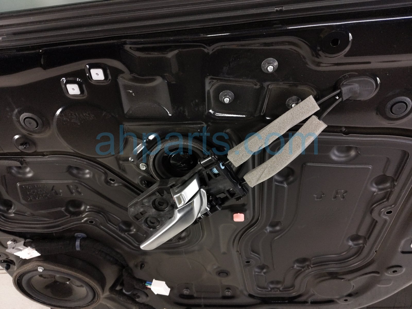 2023 Acura MDX Front Passenger Door Black No Mirror/trim 67010 TYA 315ZZ Replacement 2023 Acura MDX Front Passenger Door Black No Mirror/trim 67010 TYA 315ZZ Replacement thumbnail
