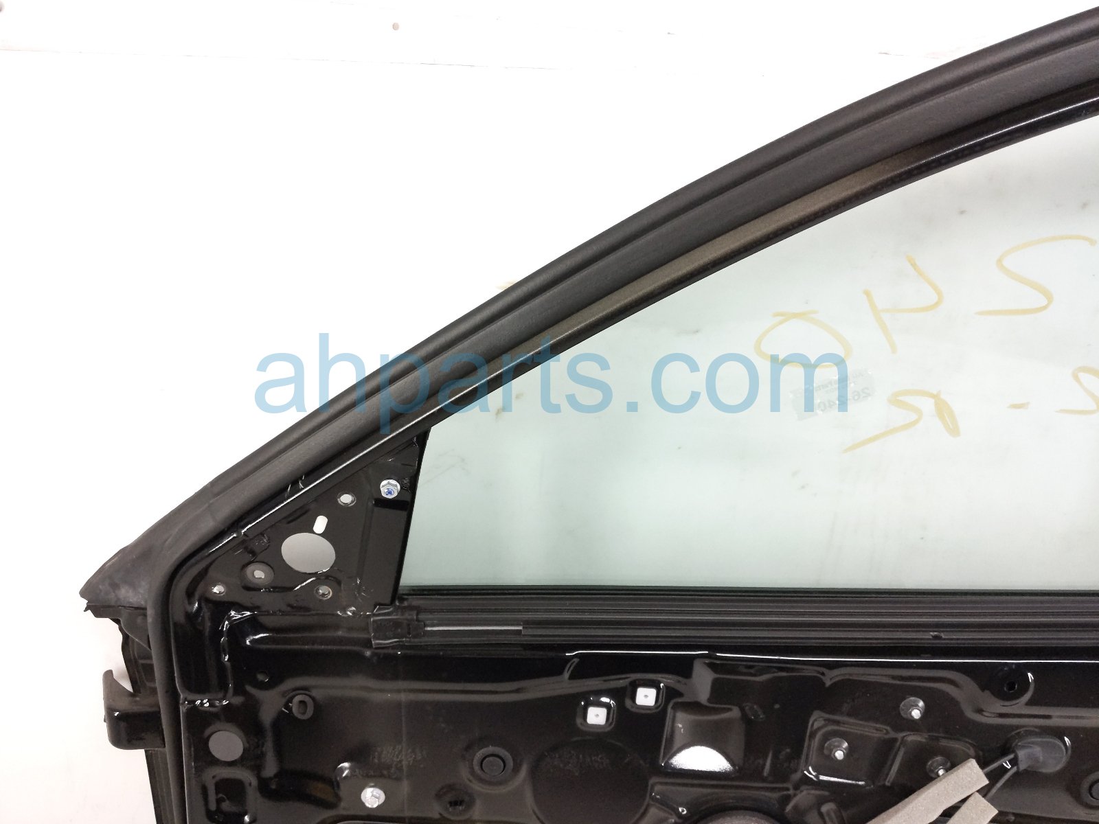 2023 Acura MDX Front Passenger Door Black No Mirror/trim 67010 TYA 315ZZ Replacement 2023 Acura MDX Front Passenger Door Black No Mirror/trim 67010 TYA 315ZZ Replacement thumbnail