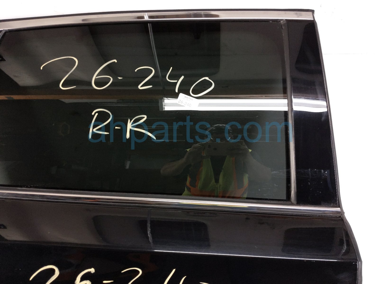 2023 Acura MDX Rear Passenger Door Black No Inside Trim 67510 TYB A00ZZ Replacement 2023 Acura MDX Rear Passenger Door Black No Inside Trim 67510 TYB A00ZZ Replacement thumbnail