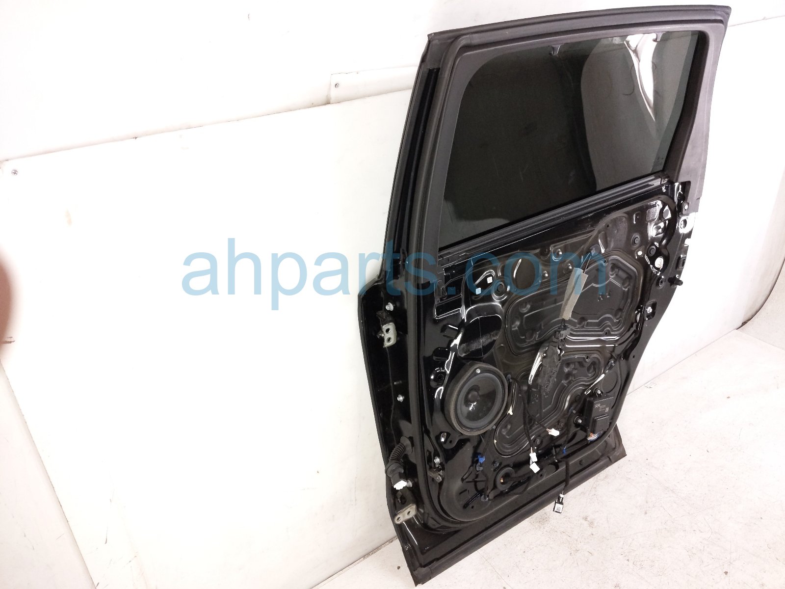 2023 Acura MDX Rear Passenger Door Black No Inside Trim 67510 TYB A00ZZ Replacement 2023 Acura MDX Rear Passenger Door Black No Inside Trim 67510 TYB A00ZZ Replacement thumbnail