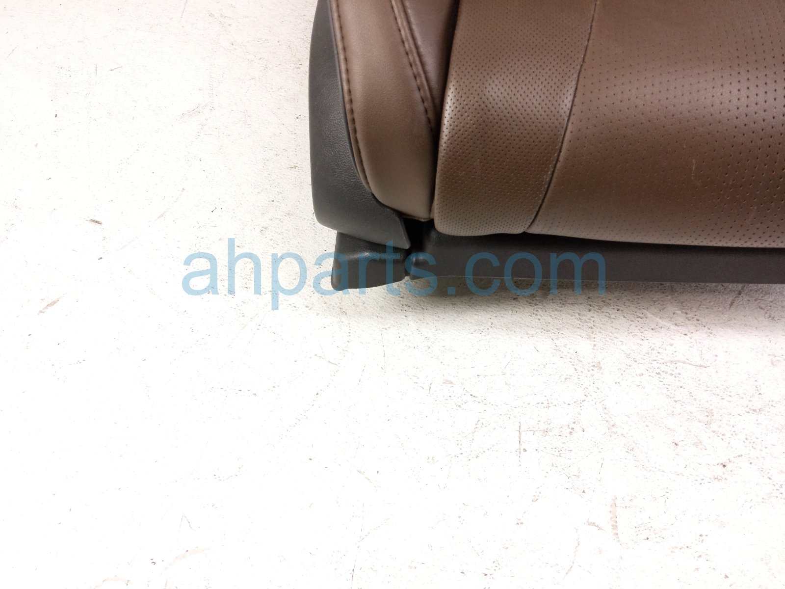 2023 Acura MDX Front Passenger Seat Brown W/o Airbag* 81121 TYA A61ZB Replacement 2023 Acura MDX Front Passenger Seat Brown W/o Airbag* 81121 TYA A61ZB Replacement thumbnail