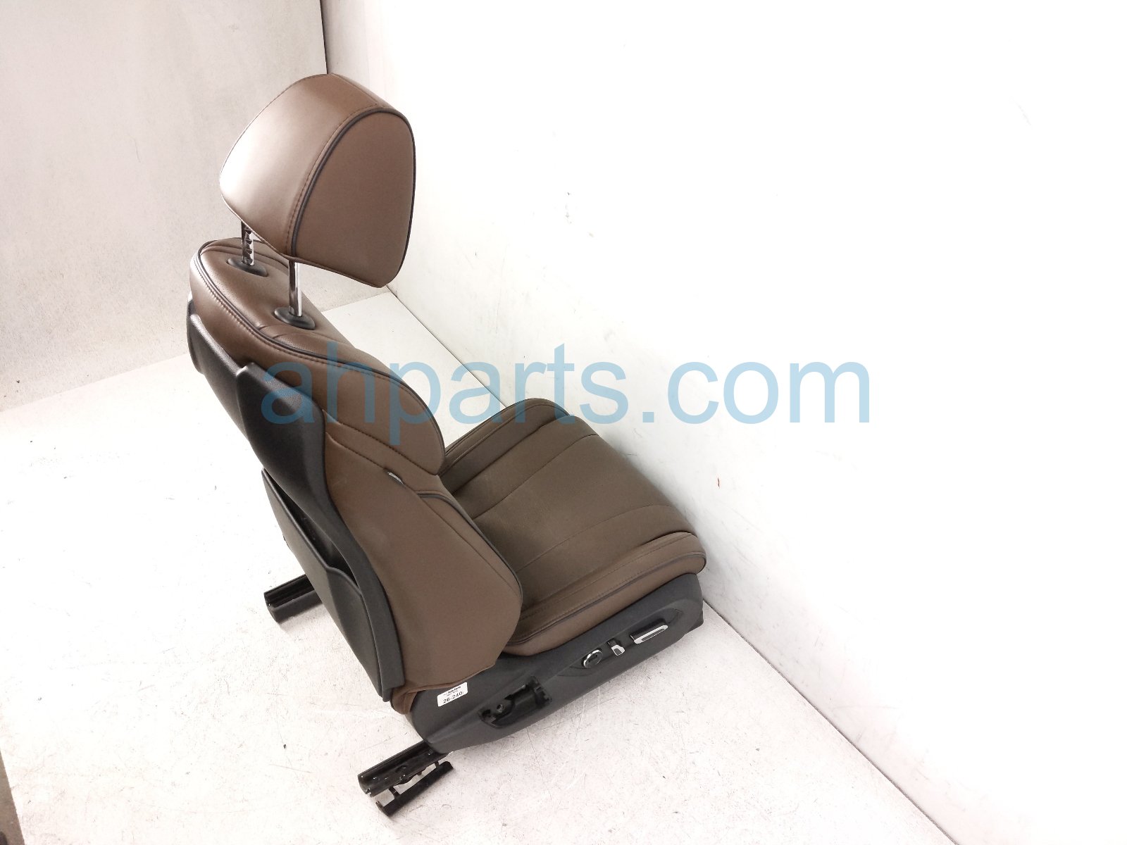 2023 Acura MDX Front Passenger Seat Brown W/o Airbag* 81121 TYA A61ZB Replacement 2023 Acura MDX Front Passenger Seat Brown W/o Airbag* 81121 TYA A61ZB Replacement thumbnail