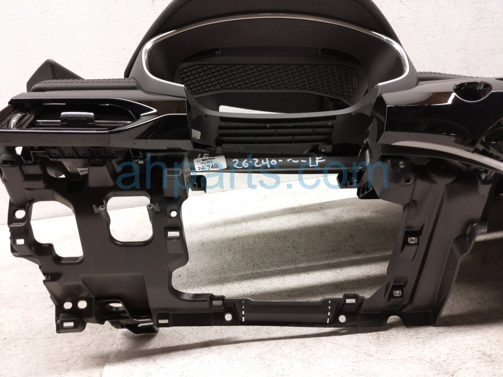 2023 Acura MDX Dashboard W/ Airbag 77100 TYA A04 Replacement 2023 Acura MDX Dashboard W/ Airbag 77100 TYA A04 Replacement thumbnail