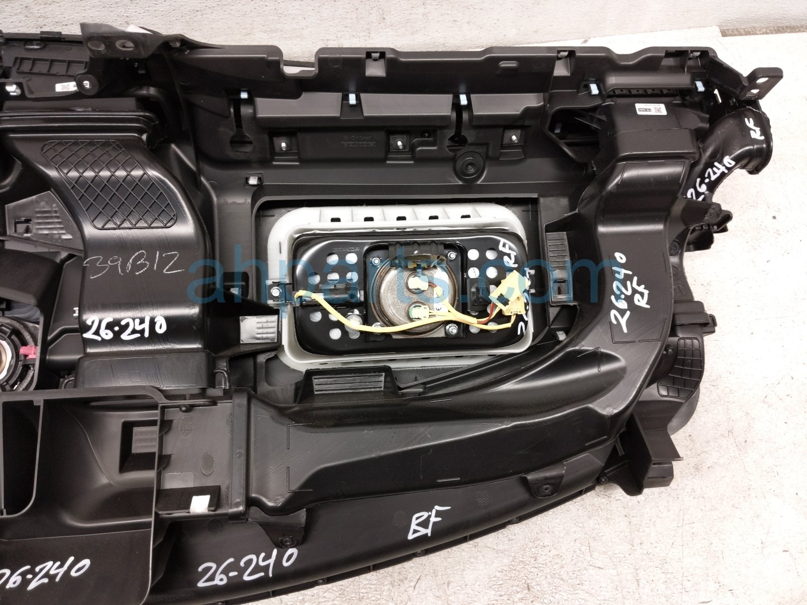 2023 Acura MDX Dashboard W/ Airbag 77100 TYA A04 Replacement 2023 Acura MDX Dashboard W/ Airbag 77100 TYA A04 Replacement thumbnail
