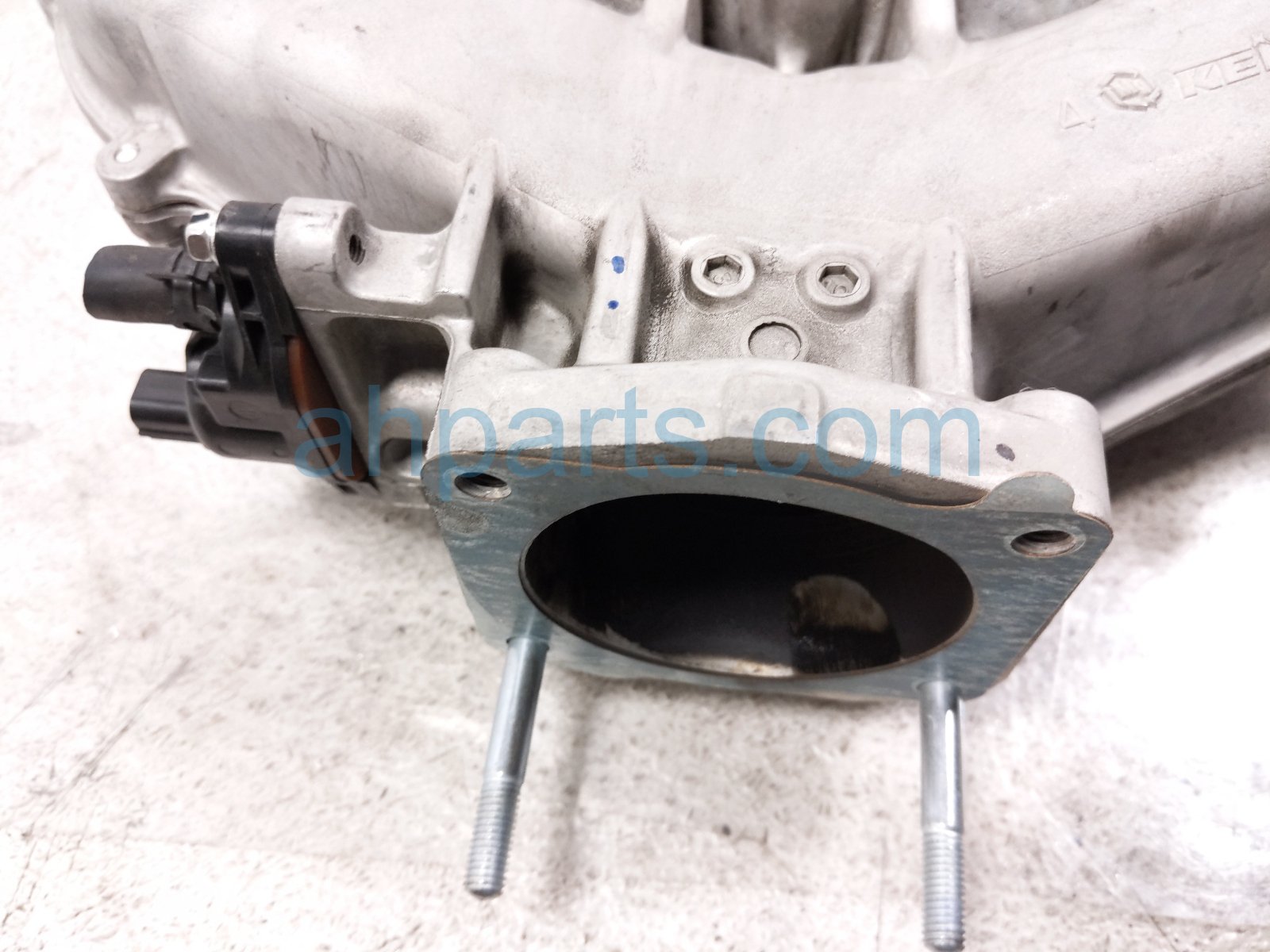 2023 Acura MDX Upper Intake Manifold 17160 R9S A00 Replacement 2023 Acura MDX Upper Intake Manifold 17160 R9S A00 Replacement thumbnail