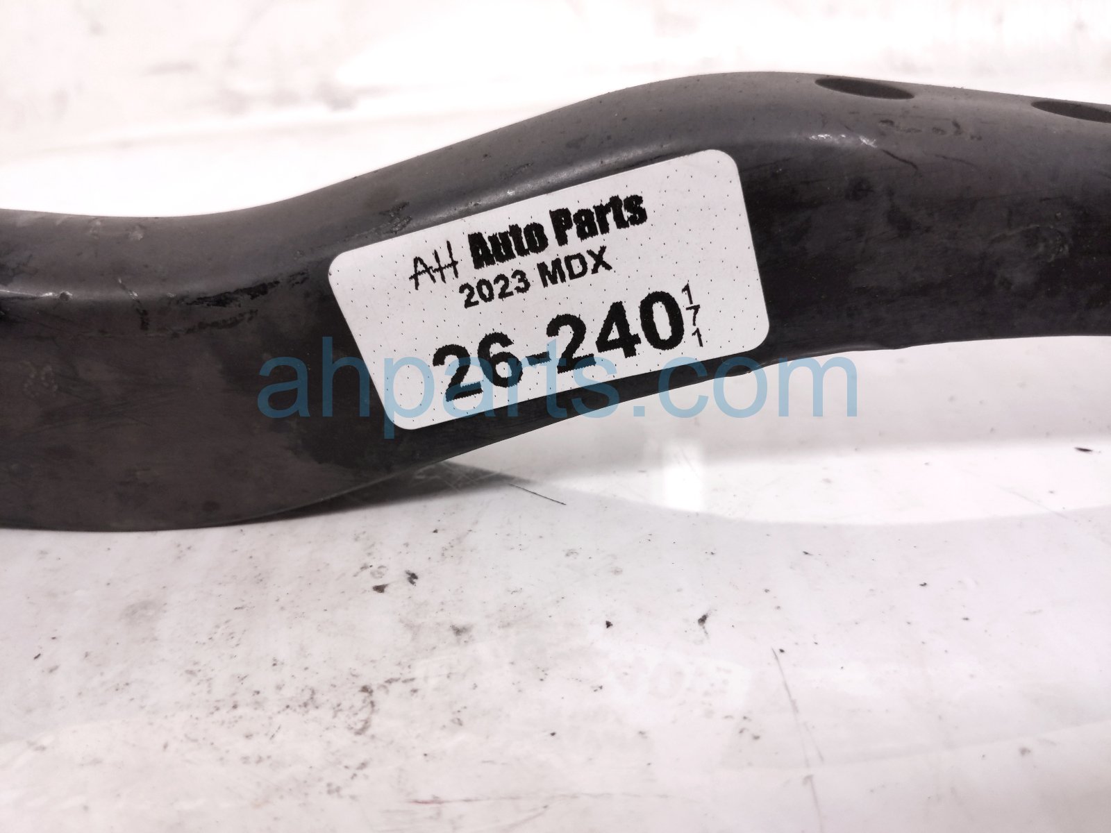 2023 Acura MDX Rear Driver Rearward Lower Control Arm 52340 TYA A00 Replacement 2023 Acura MDX Rear Driver Rearward Lower Control Arm 52340 TYA A00 Replacement thumbnail