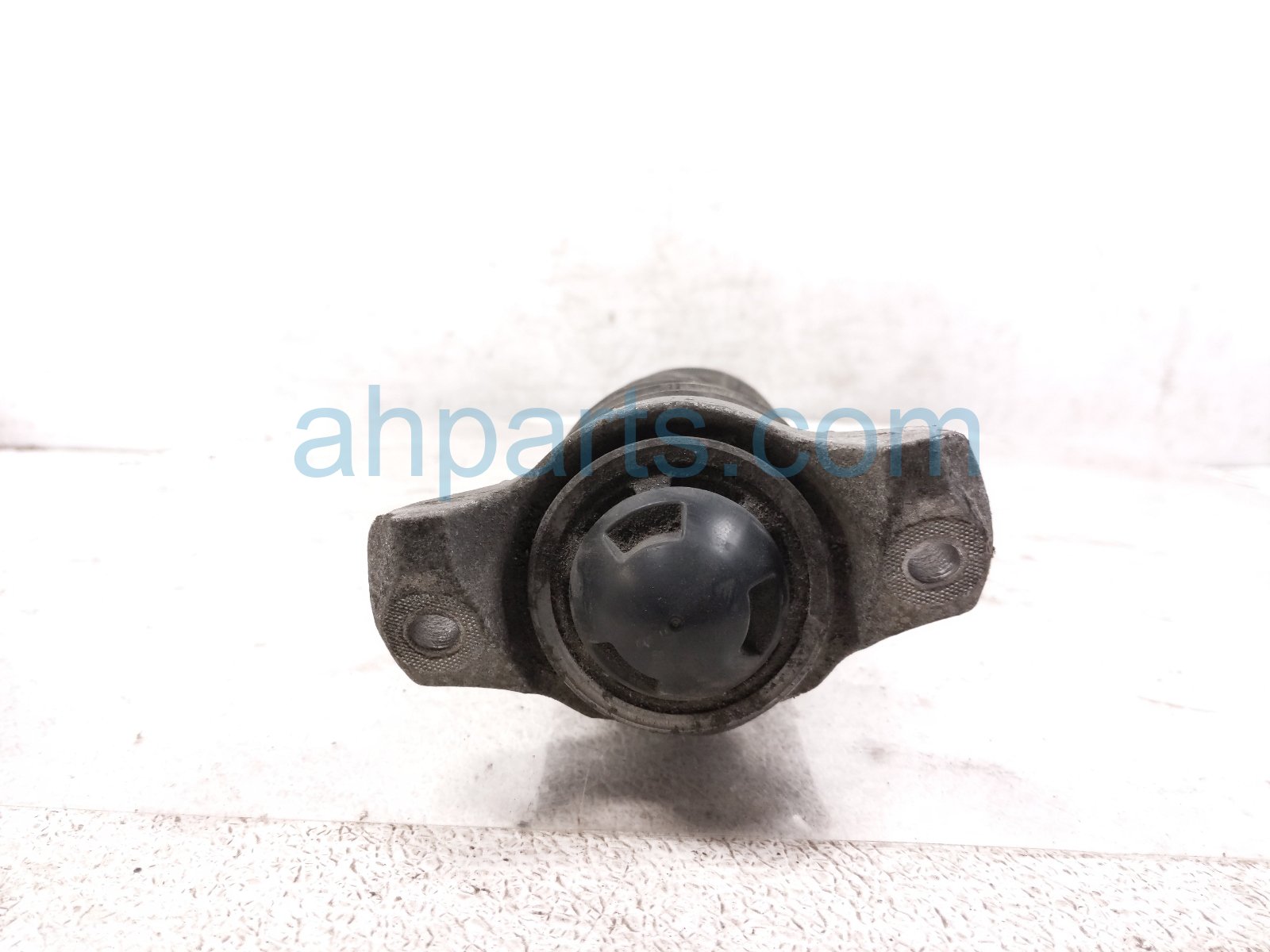 2023 Acura MDX Strut / Spring / Rear Driver Shock Absorber Adv 52620 TYA A02 Replacement 2023 Acura MDX Strut / Spring / Rear Driver Shock Absorber Adv 52620 TYA A02 Replacement thumbnail