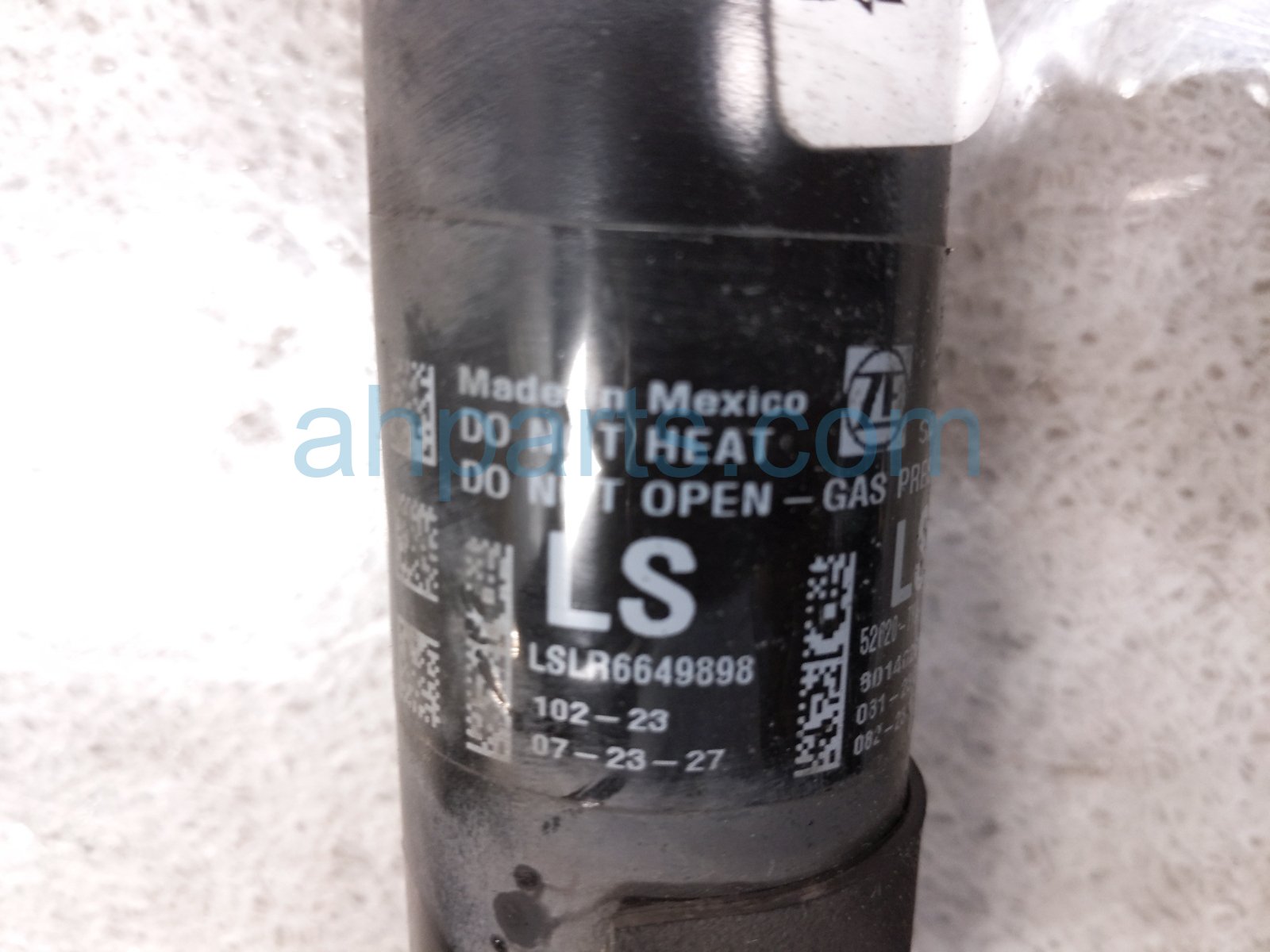 2023 Acura MDX Strut / Spring / Rear Driver Shock Absorber Adv 52620 TYA A02 Replacement 2023 Acura MDX Strut / Spring / Rear Driver Shock Absorber Adv 52620 TYA A02 Replacement thumbnail