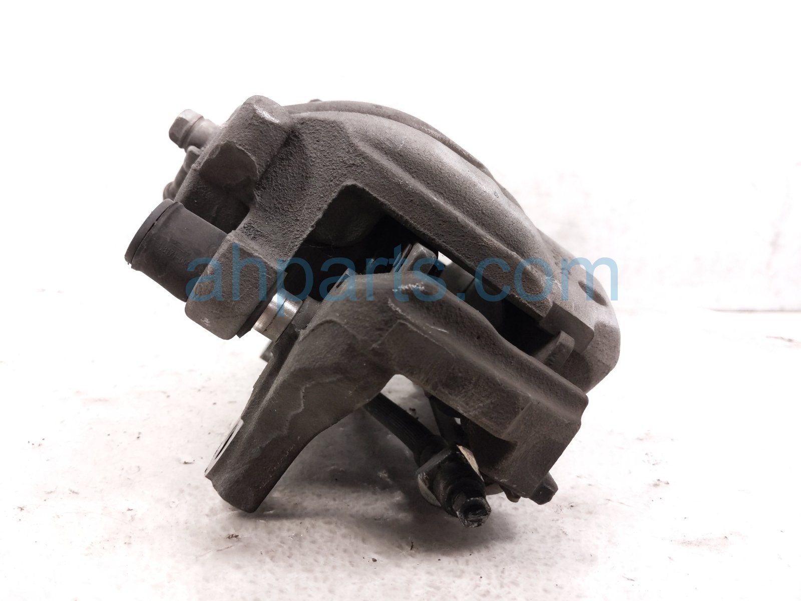 2023 Acura MDX Core Core Front Driver Brake Caliper 45002 TYA A02 Replacement 2023 Acura MDX Core Core Front Driver Brake Caliper 45002 TYA A02 Replacement thumbnail