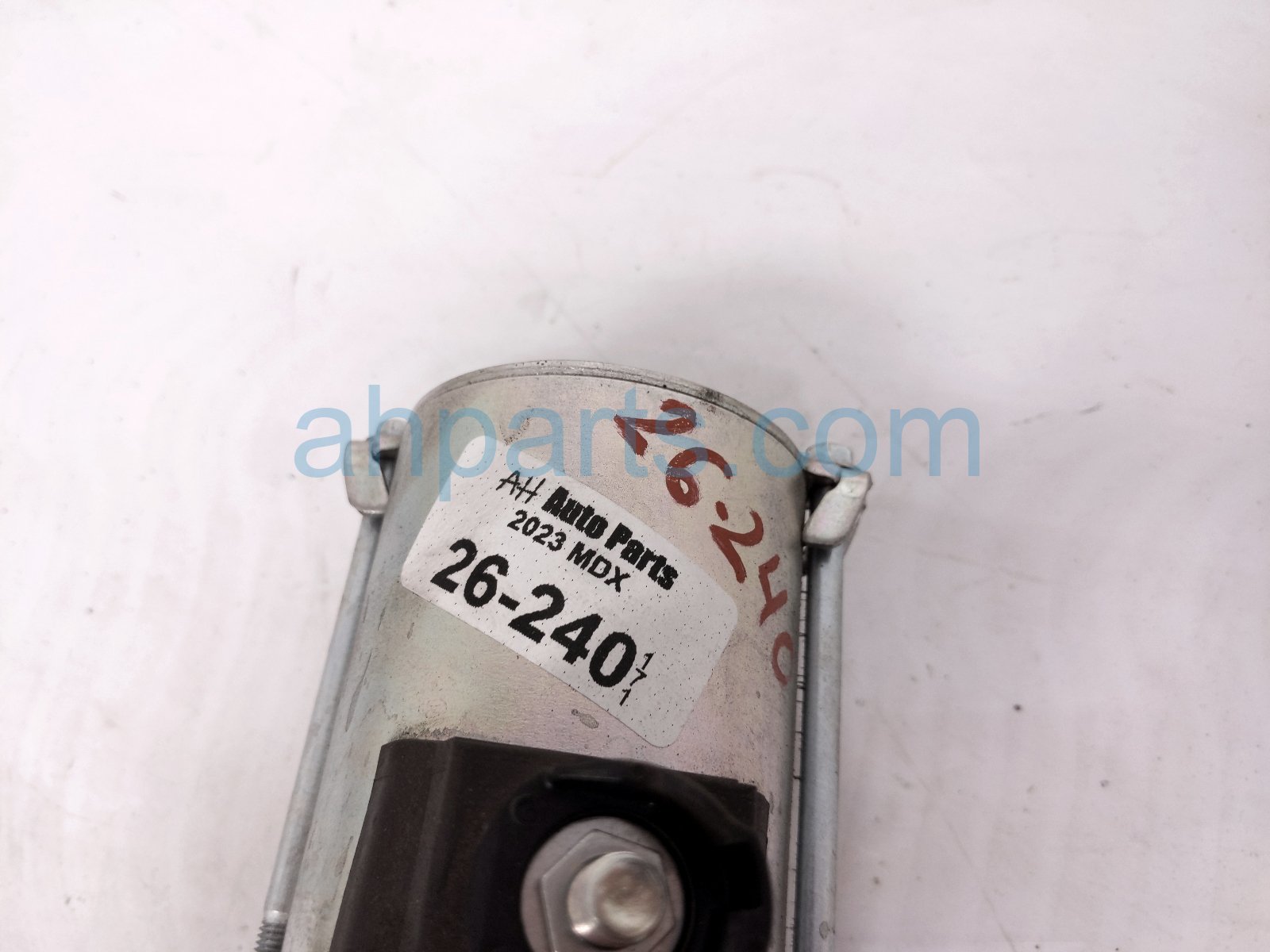 2023 Acura MDX Starter Motor 31200 5MR A03 Replacement 2023 Acura MDX Starter Motor 31200 5MR A03 Replacement thumbnail