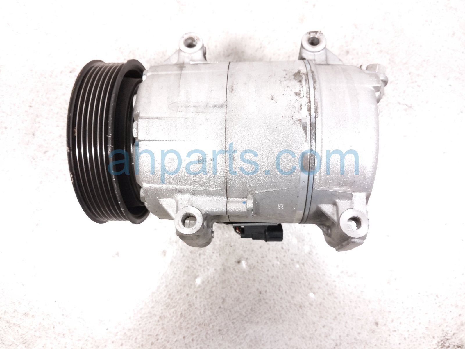2023 Acura MDX Air + Clutch Ac Pump / Compressor 38810 6ZJ A01 Replacement 2023 Acura MDX Air + Clutch Ac Pump / Compressor 38810 6ZJ A01 Replacement thumbnail