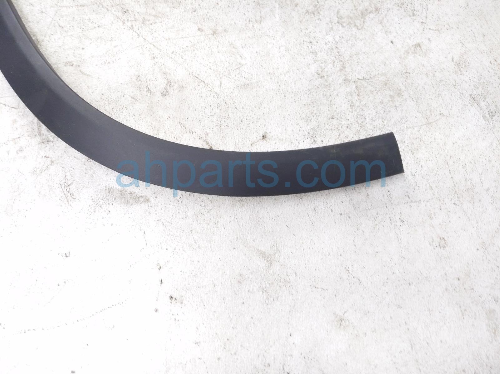 2024 Honda Pilot Front Driver Fender Flare Black 74165 T90 A00 Replacement 2024 Honda Pilot Front Driver Fender Flare Black 74165 T90 A00 Replacement thumbnail