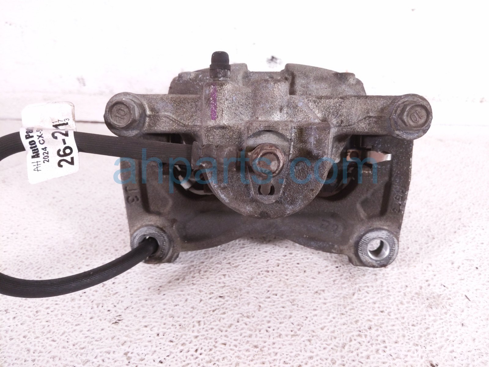 2024 Mazda Cx 50 Front Driver Brake Caliper VAY0 33 99ZA Replacement 2024 Mazda Cx 50 Front Driver Brake Caliper VAY0 33 99ZA Replacement thumbnail