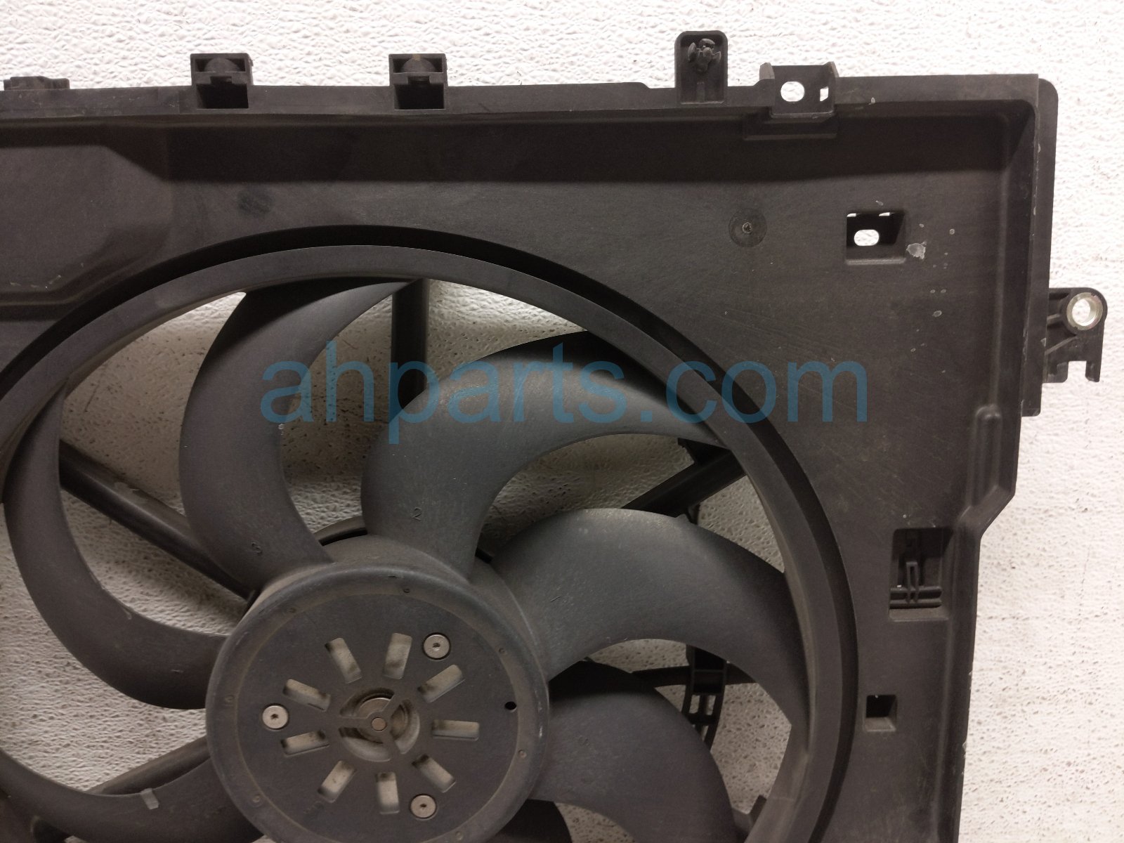 2024 Mazda Cx 50 Cooling Radiator Fan Assembly PX8F 15 025 Replacement 2024 Mazda Cx 50 Cooling Radiator Fan Assembly PX8F 15 025 Replacement thumbnail