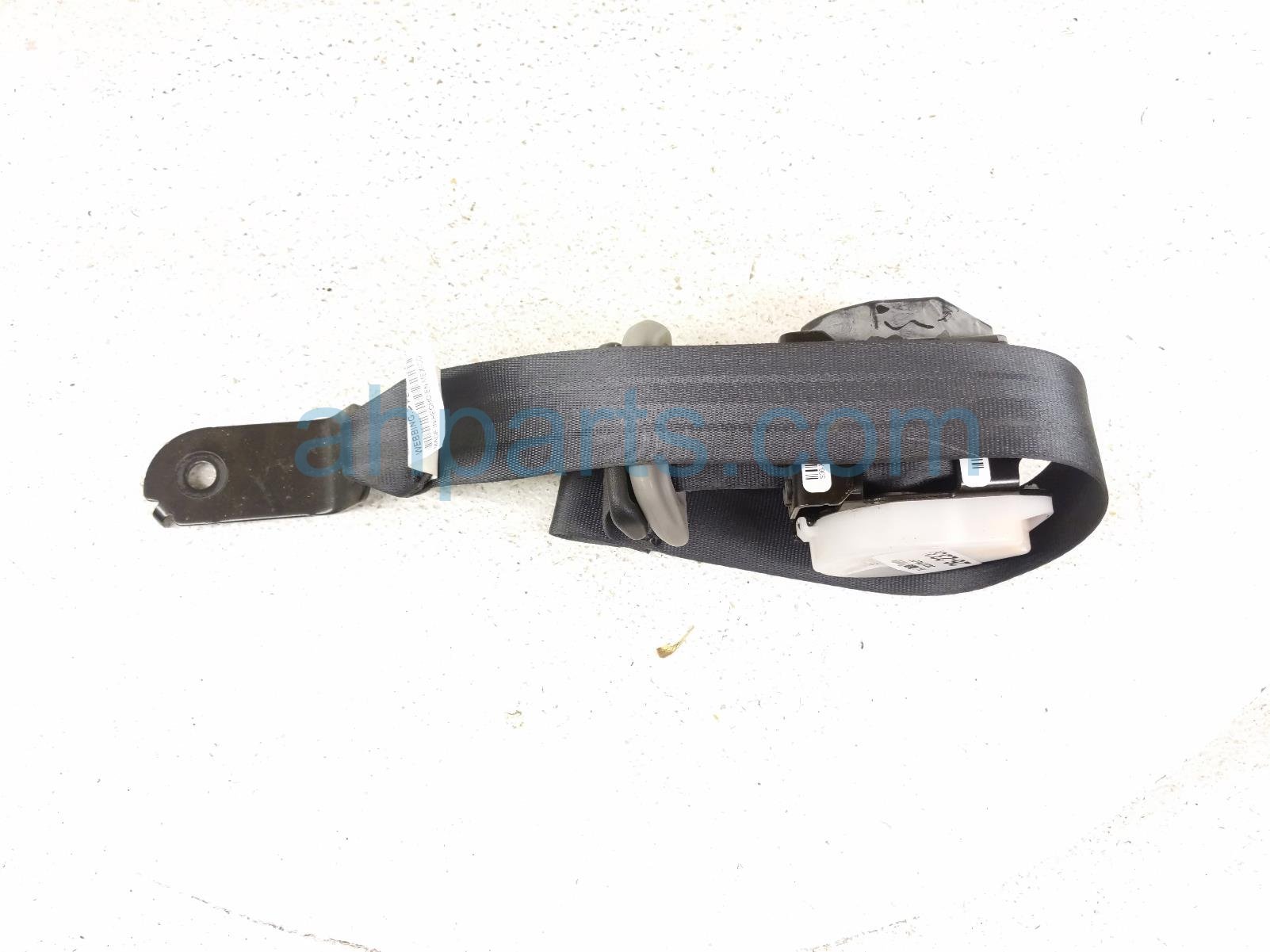 Honda 2ND ROW LH BELT RETRACTOR - BLACK