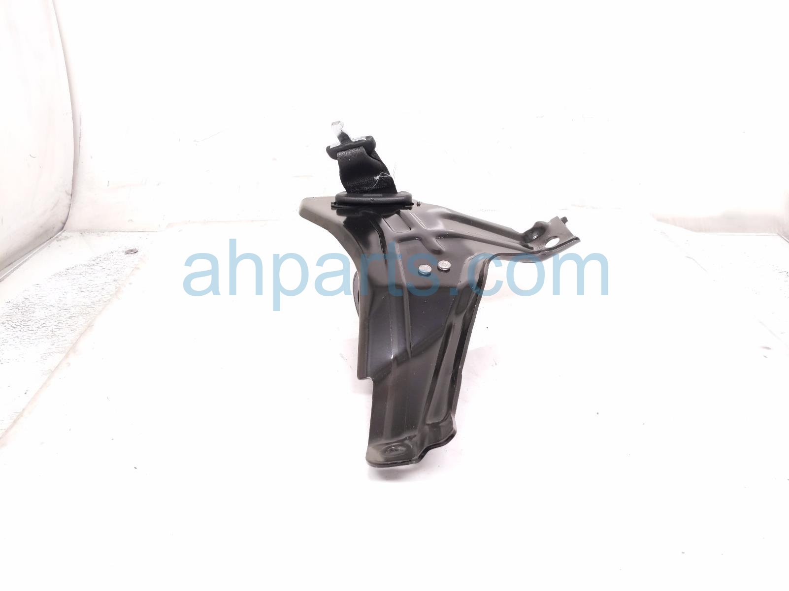 2020 Honda CR V Rear Seat 2nd Row Mid Belt Retractor Black 04829 TLA A00ZB Replacement 2020 Honda CR V Rear Seat 2nd Row Mid Belt Retractor Black 04829 TLA A00ZB Replacement thumbnail