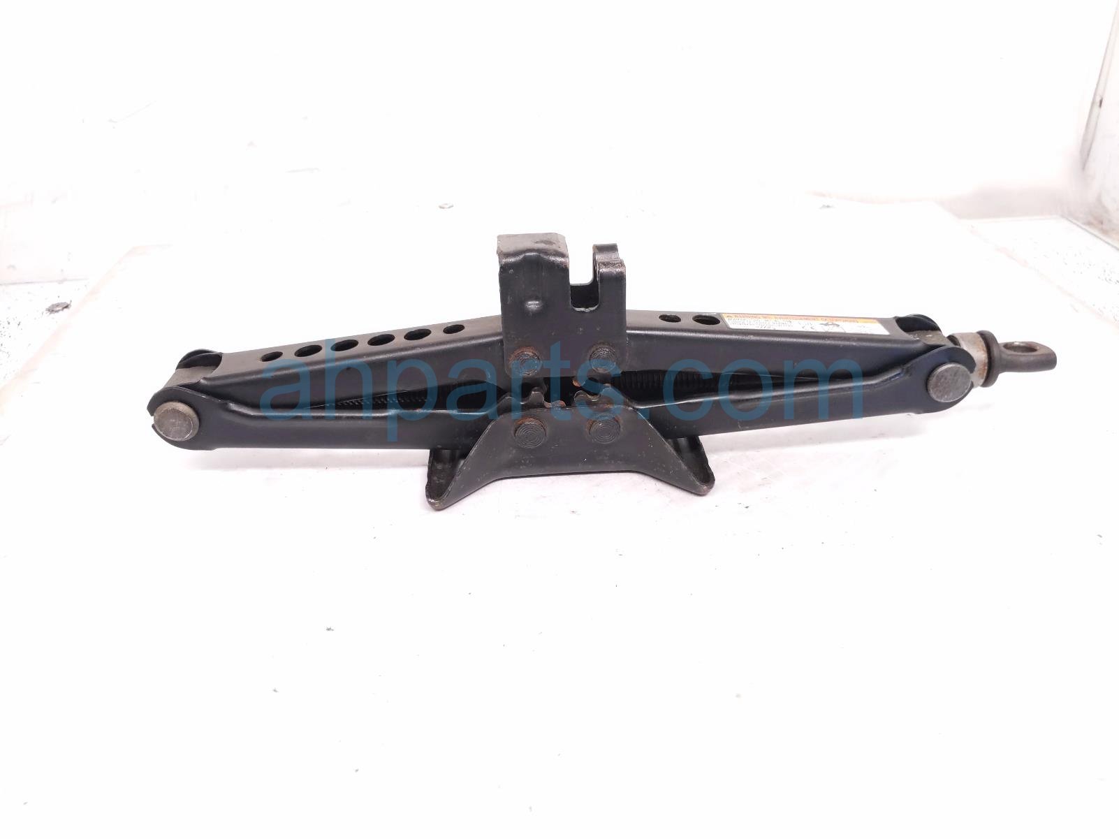 Toyota SCISSOR JACK ONLY