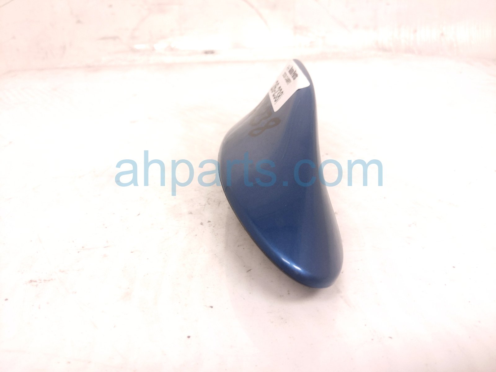 Toyota ROOF ANTENNA ASSY - BLUE