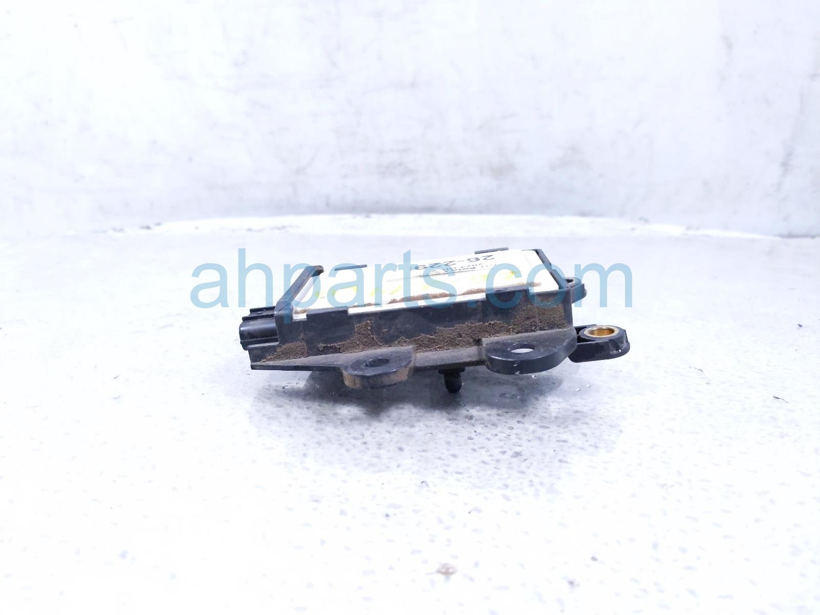 2024 Honda HR V Rear Driver Blind Spot Radar Sensor 8S461 3W0 A11 Replacement 2024 Honda HR V Rear Driver Blind Spot Radar Sensor 8S461 3W0 A11 Replacement thumbnail