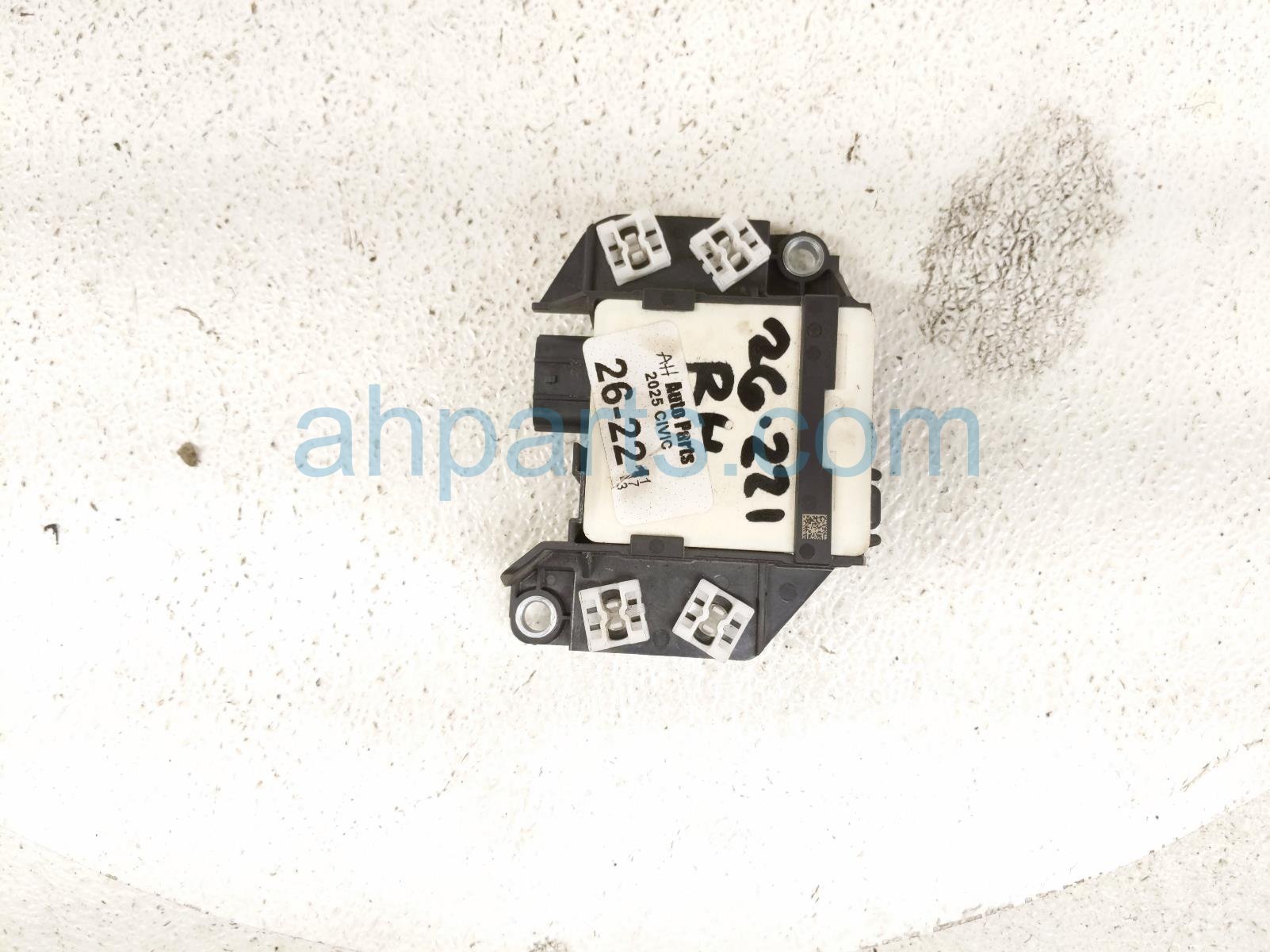 Honda RR/RH BLIND SPOT RADAR UNIT