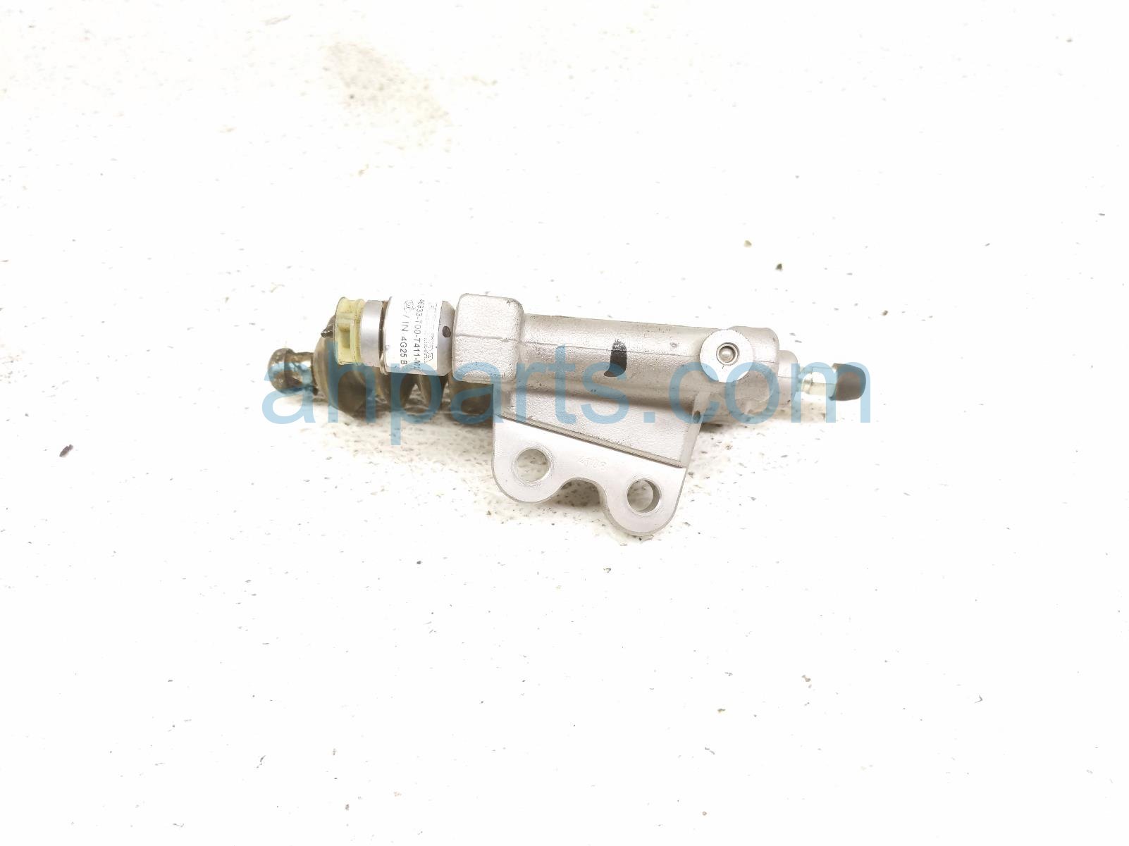 2025 Honda Civic Clutch Slave Cylinder M.t 1.5t 46930 3K0 H01 Replacement 2025 Honda Civic Clutch Slave Cylinder M.t 1.5t 46930 3K0 H01 Replacement thumbnail