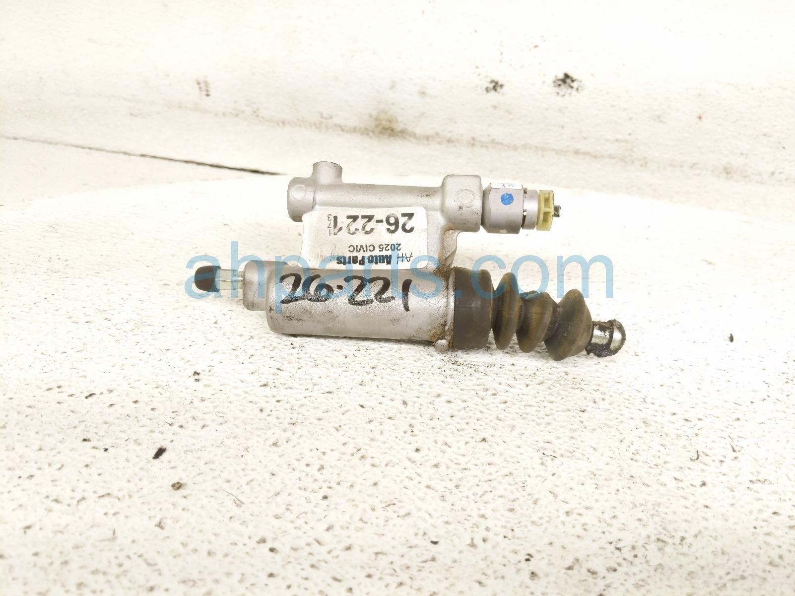 2025 Honda Civic Clutch Slave Cylinder M.t 1.5t 46930 3K0 H01 Replacement 2025 Honda Civic Clutch Slave Cylinder M.t 1.5t 46930 3K0 H01 Replacement thumbnail