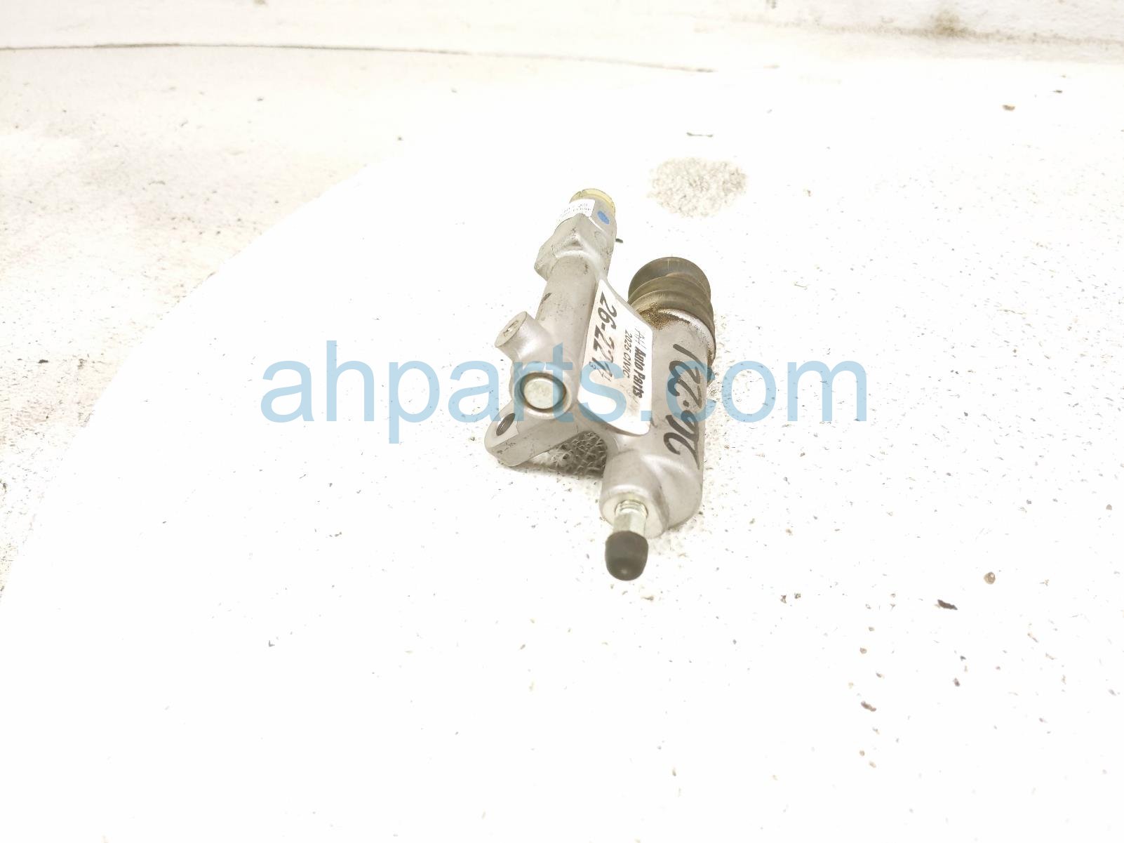 2025 Honda Civic Clutch Slave Cylinder M.t 1.5t 46930 3K0 H01 Replacement 2025 Honda Civic Clutch Slave Cylinder M.t 1.5t 46930 3K0 H01 Replacement thumbnail