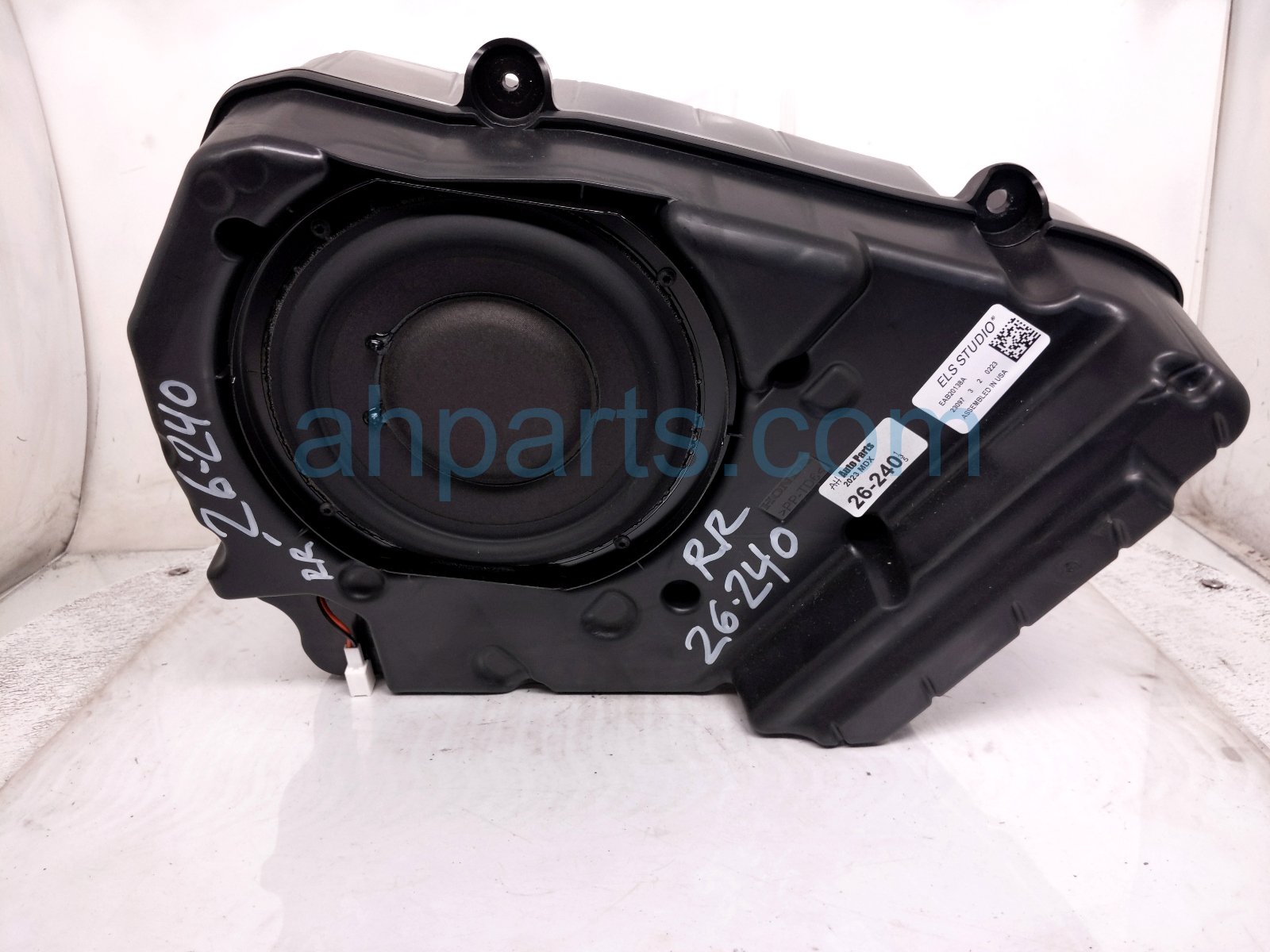Acura RR/RH SUBWOOFER SPEAKER ASSY
