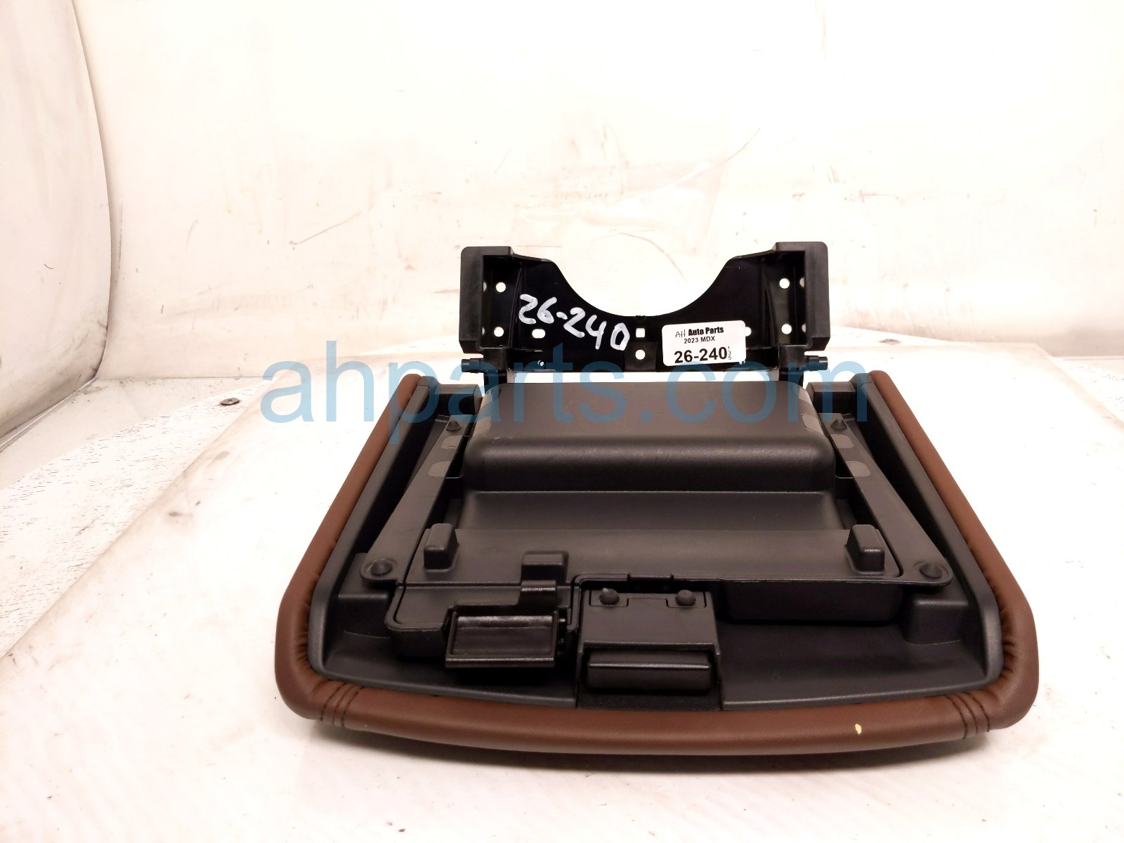2023 Acura MDX Center Console Lid/armrest Brown 83404 TYA A15ZG Replacement 2023 Acura MDX Center Console Lid/armrest Brown 83404 TYA A15ZG Replacement thumbnail