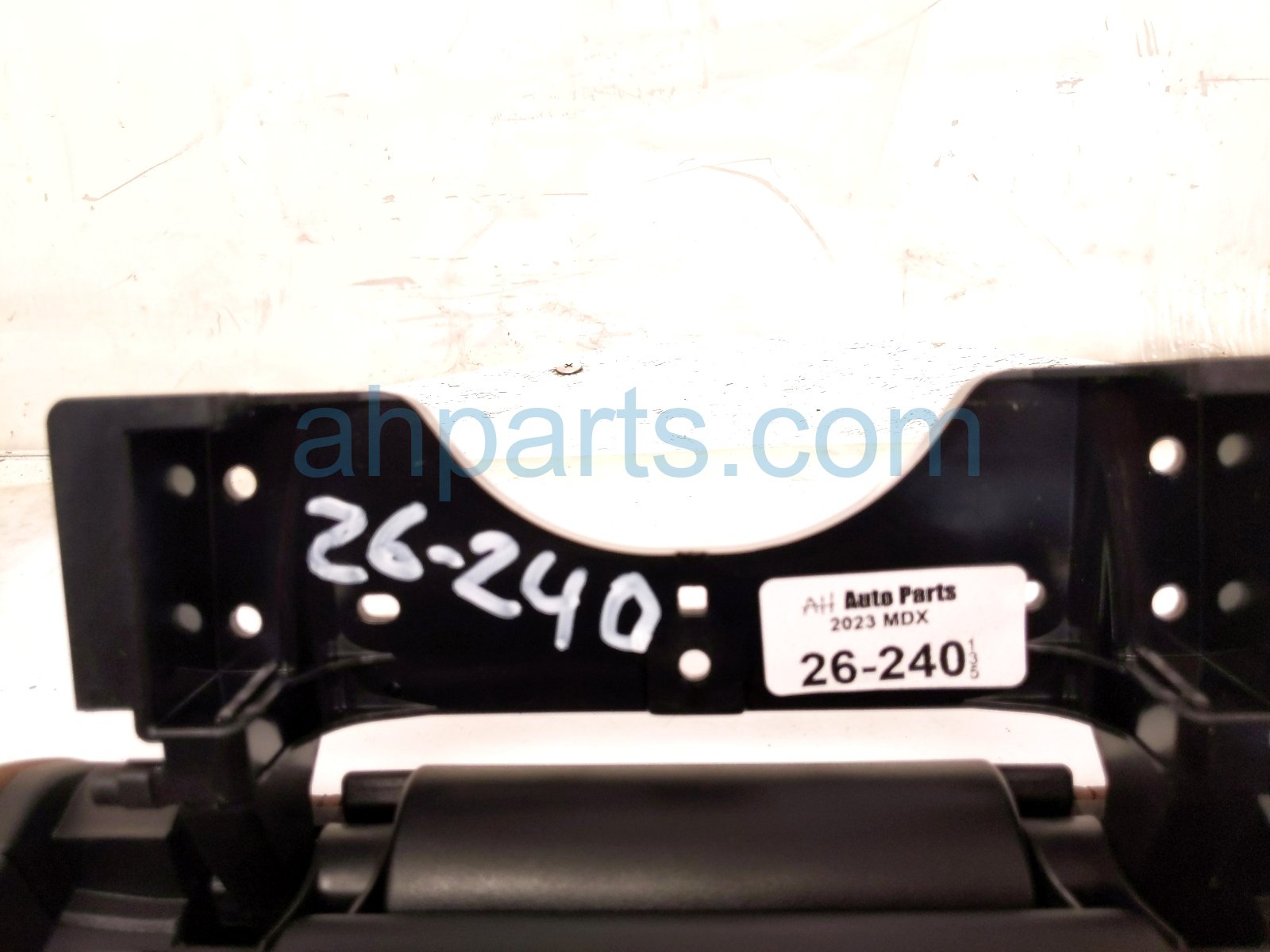 2023 Acura MDX Center Console Lid/armrest Brown 83404 TYA A15ZG Replacement 2023 Acura MDX Center Console Lid/armrest Brown 83404 TYA A15ZG Replacement thumbnail
