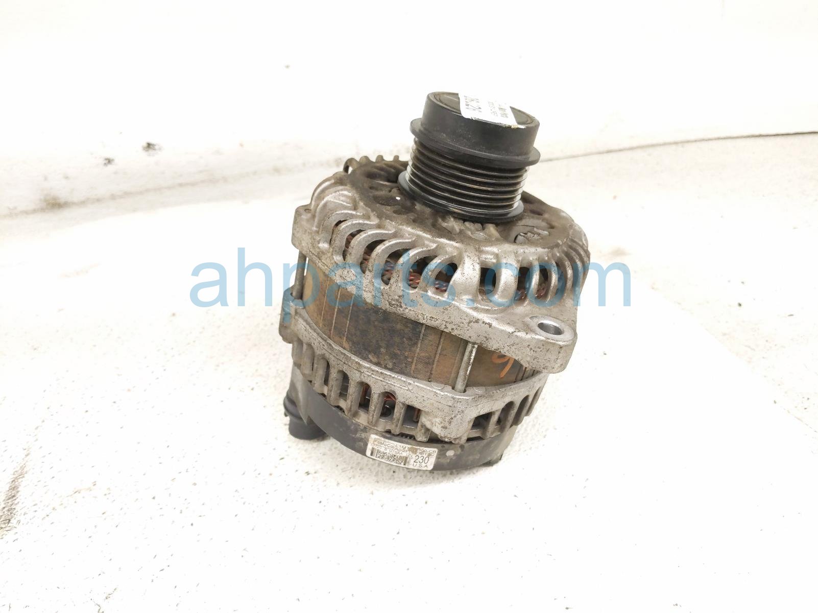 2020 Ford Explorer Alternator / Generator L1MZ 10346 A Replacement 2020 Ford Explorer Alternator / Generator L1MZ 10346 A Replacement thumbnail